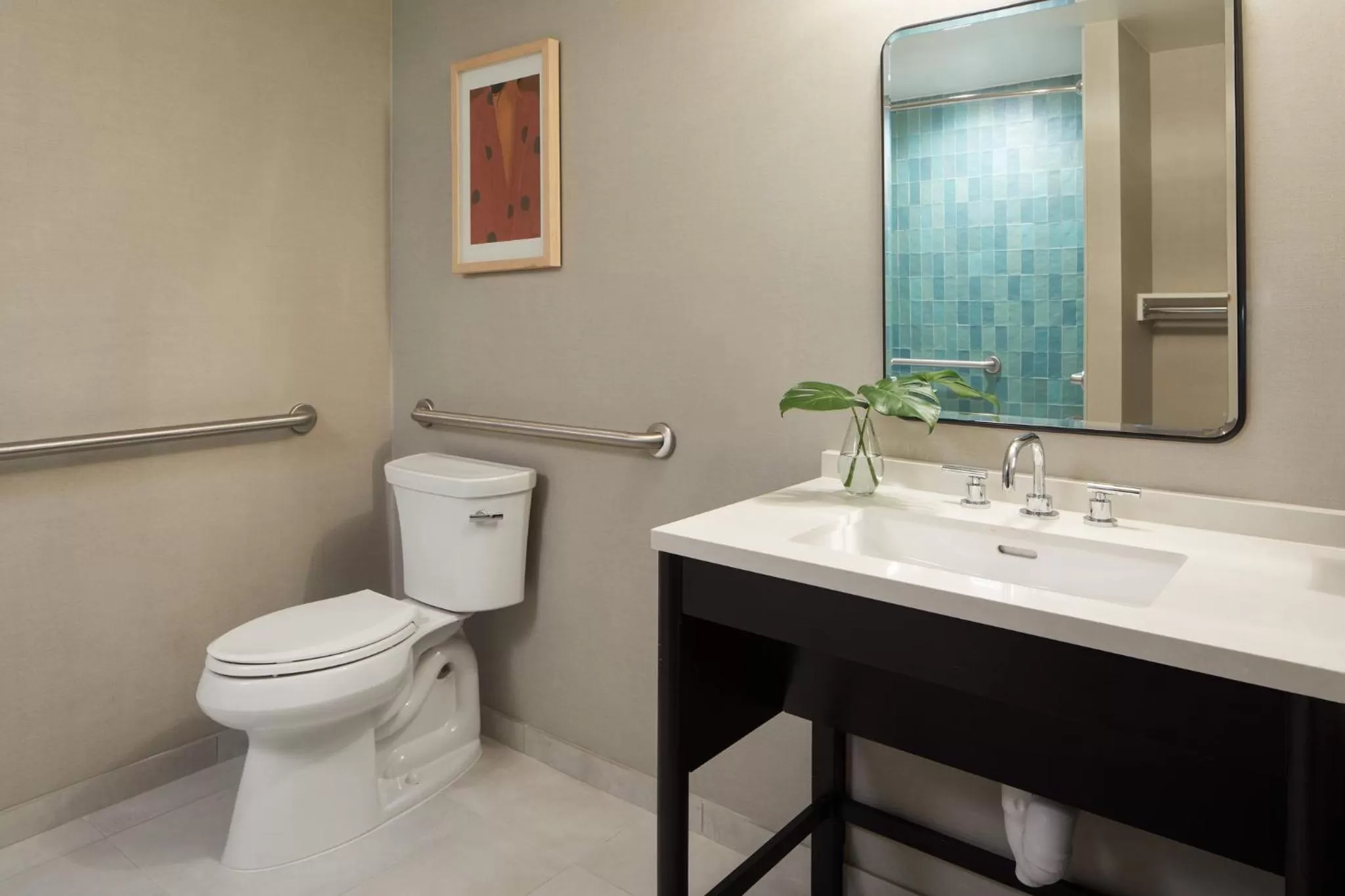 Bathroom in Kimpton Hotel Enso by IHG