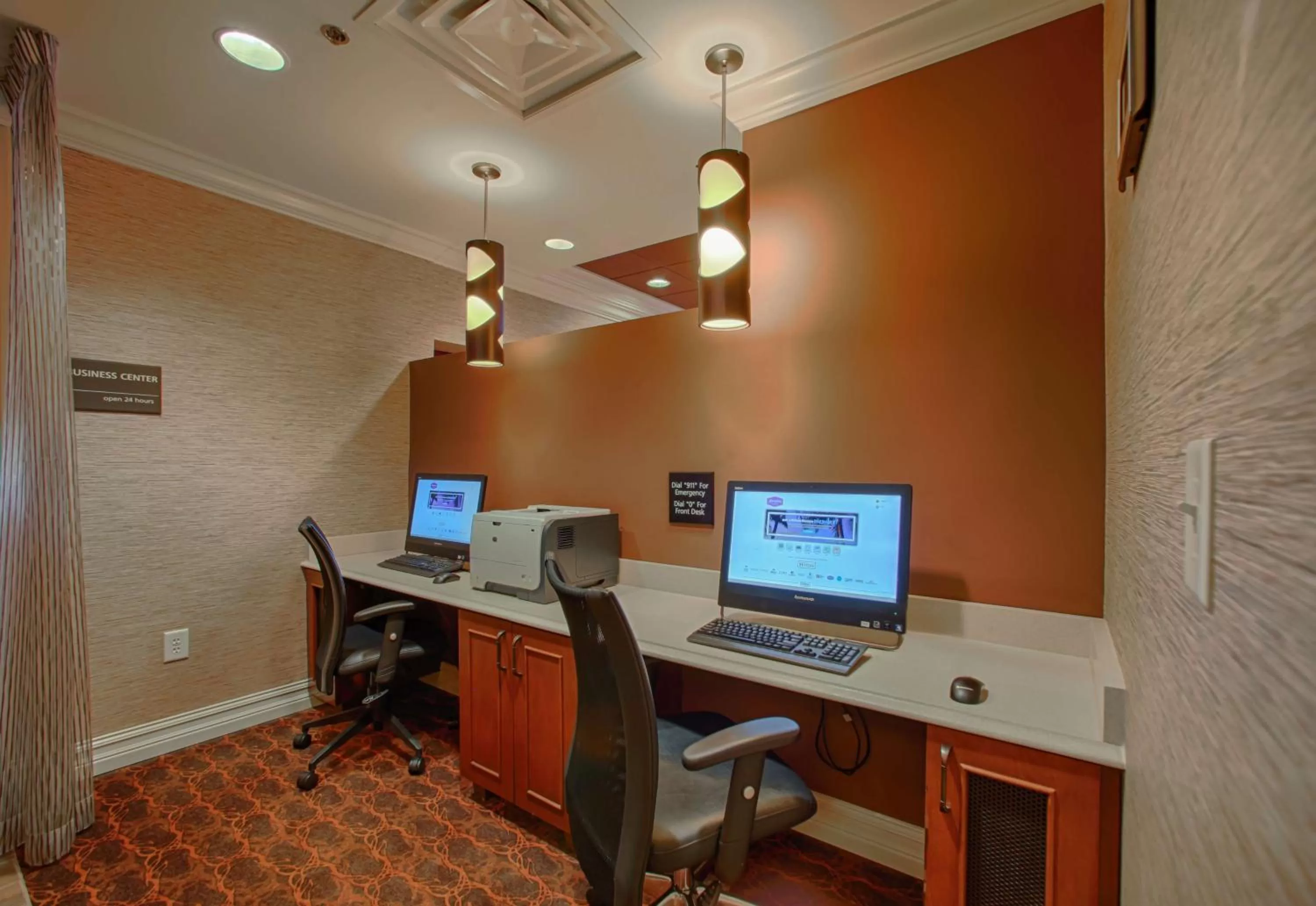 Business facilities in Hampton Inn Atlanta-Canton