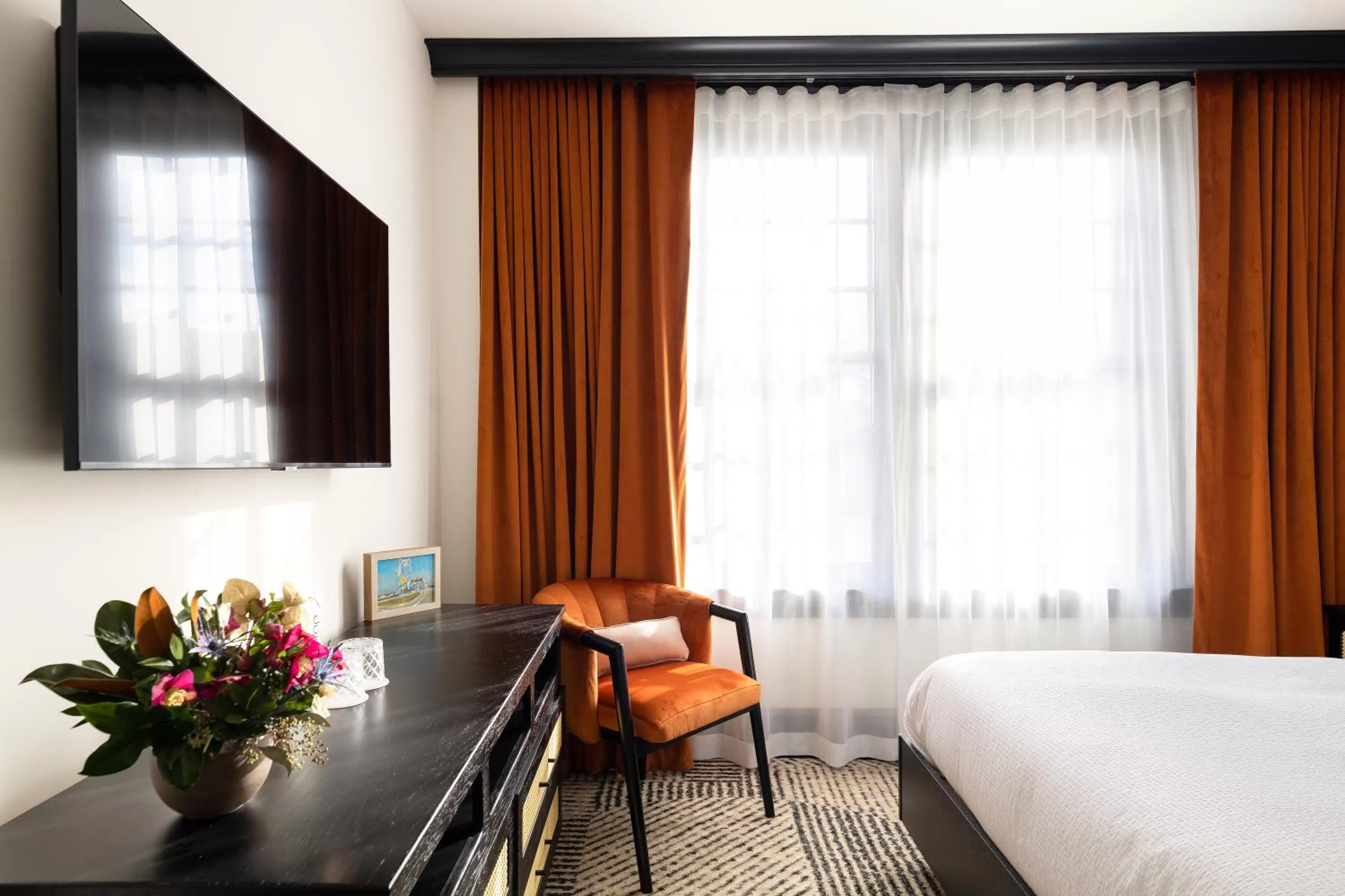 Seating area, Bed in Hotel Thaxter