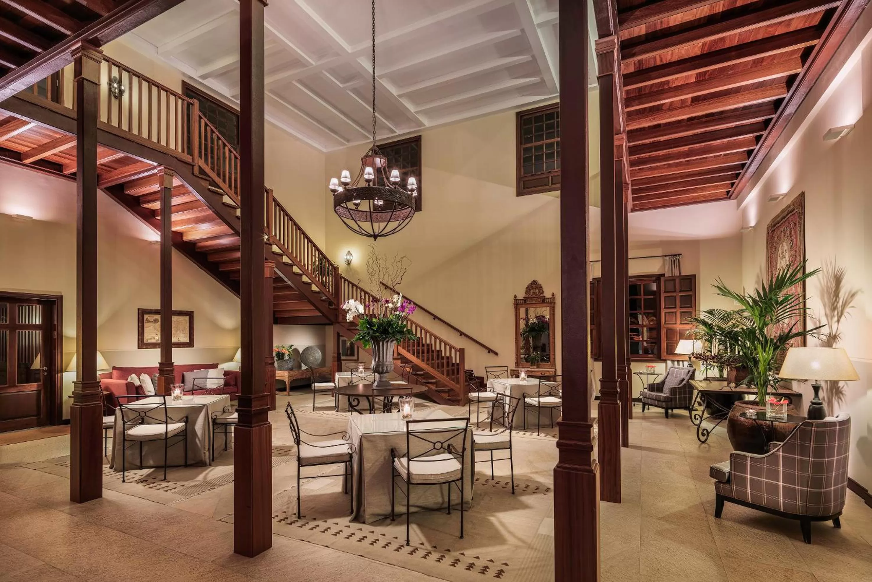 Lobby or reception in Hotel Hacienda del Conde Meliá Collection Golf & Spa - Adults Only
