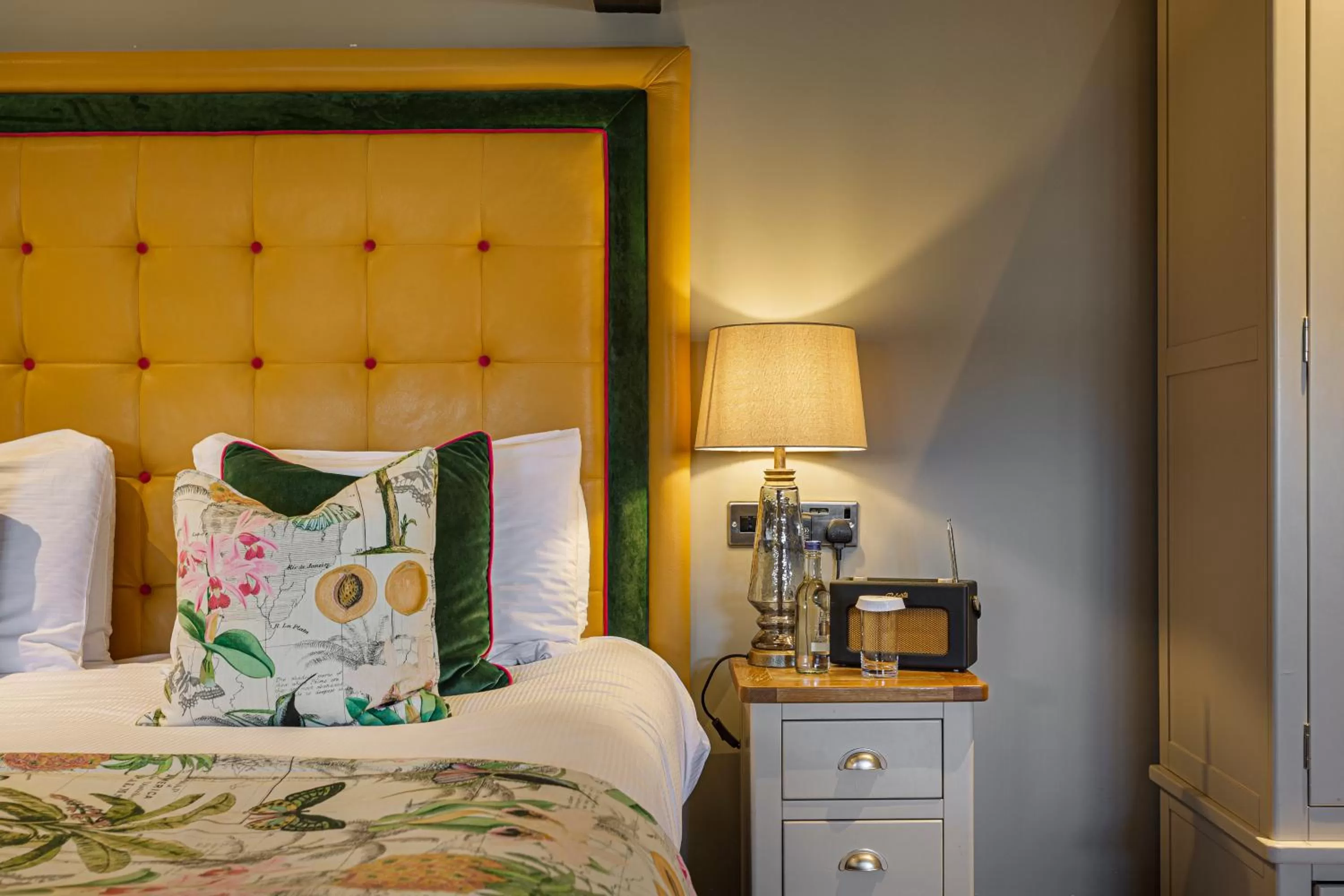 Bed in The Castle Hotel, Conwy, North Wales - The Coaching Inn Group