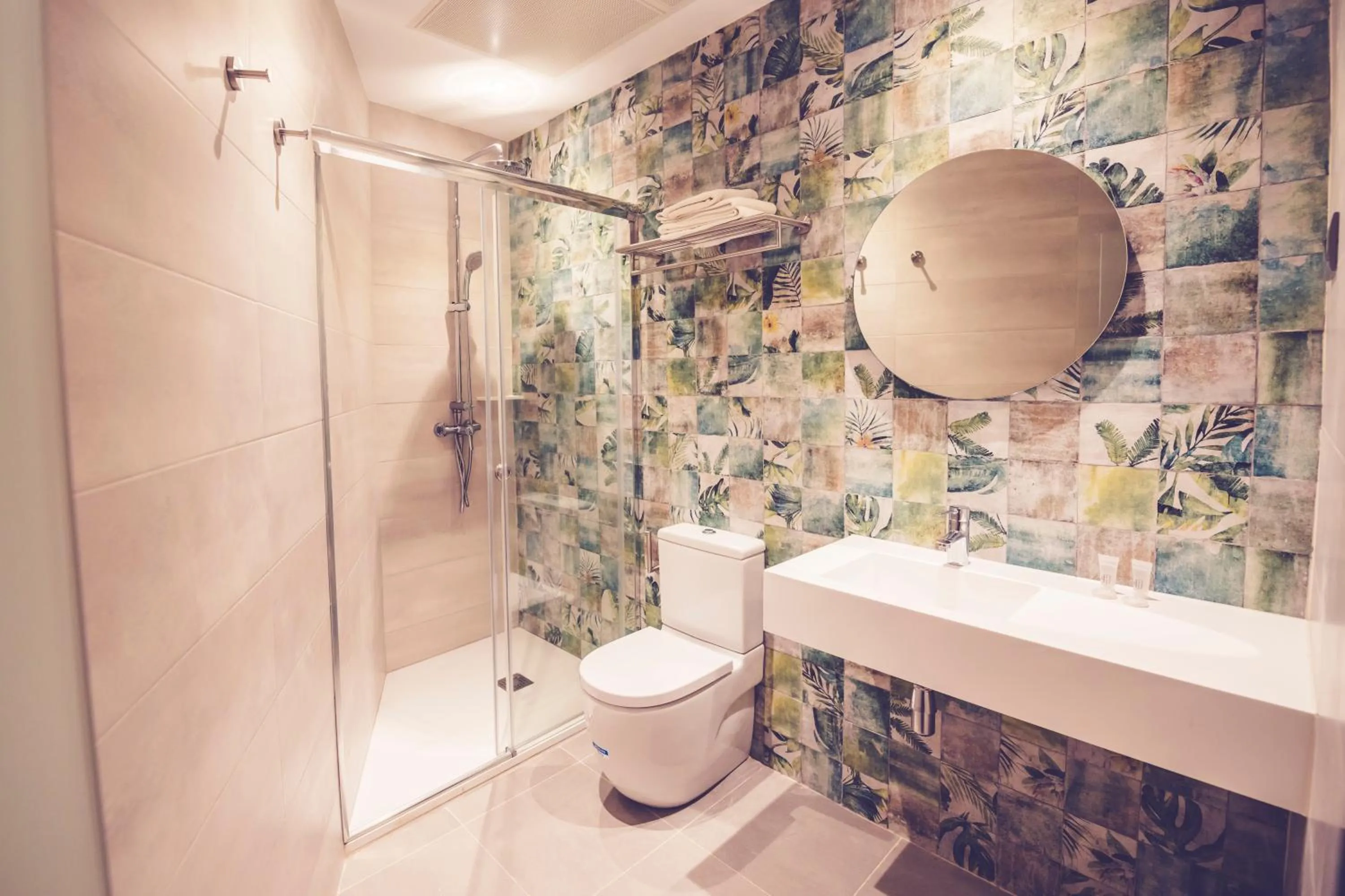 Bathroom in Hostal Marlasca