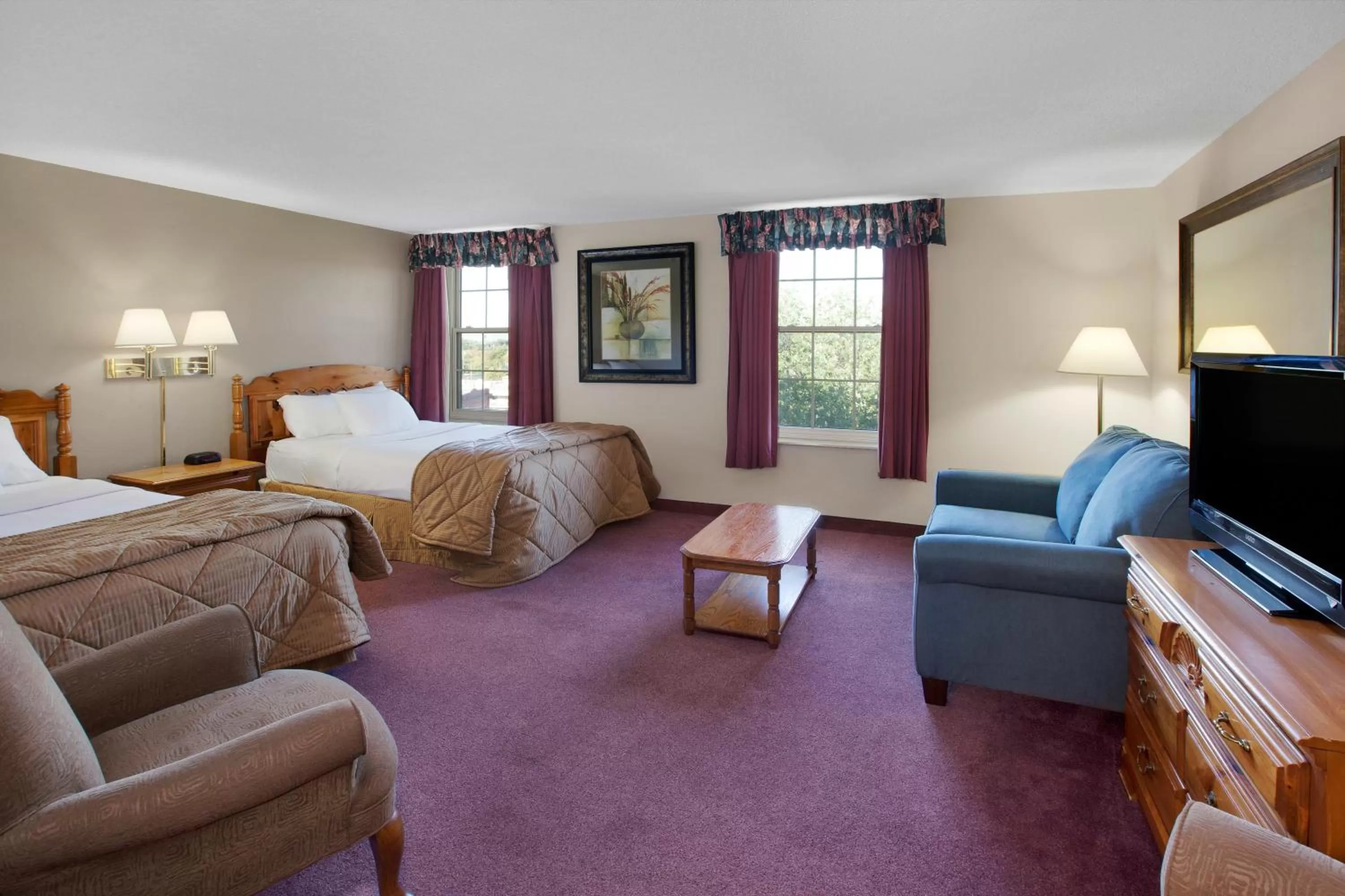 Bed in The Hotel Ojibway, Trademark Collection by Wyndham