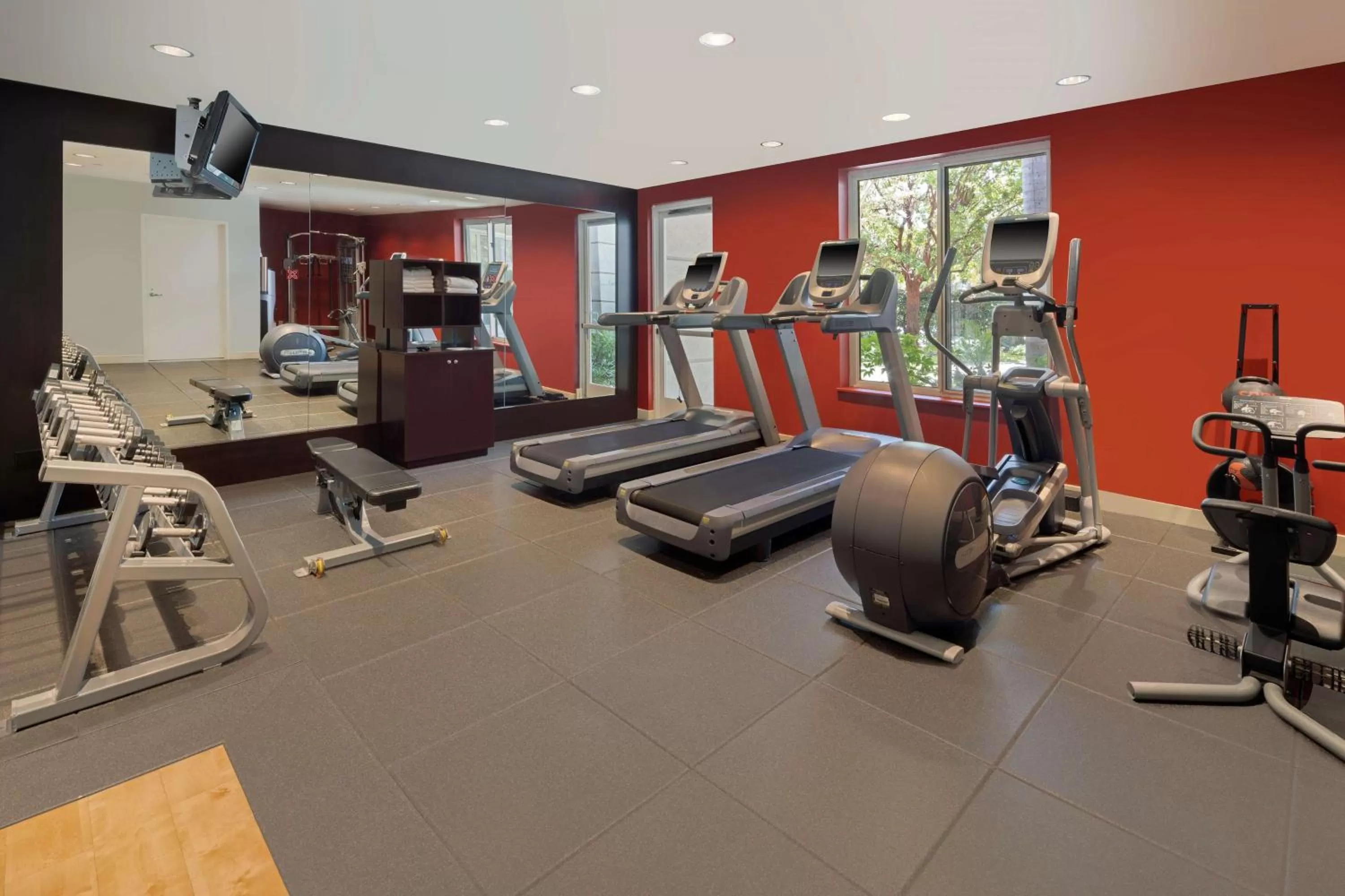 Fitness centre/facilities in Hilton Garden Inn LAX - El Segundo