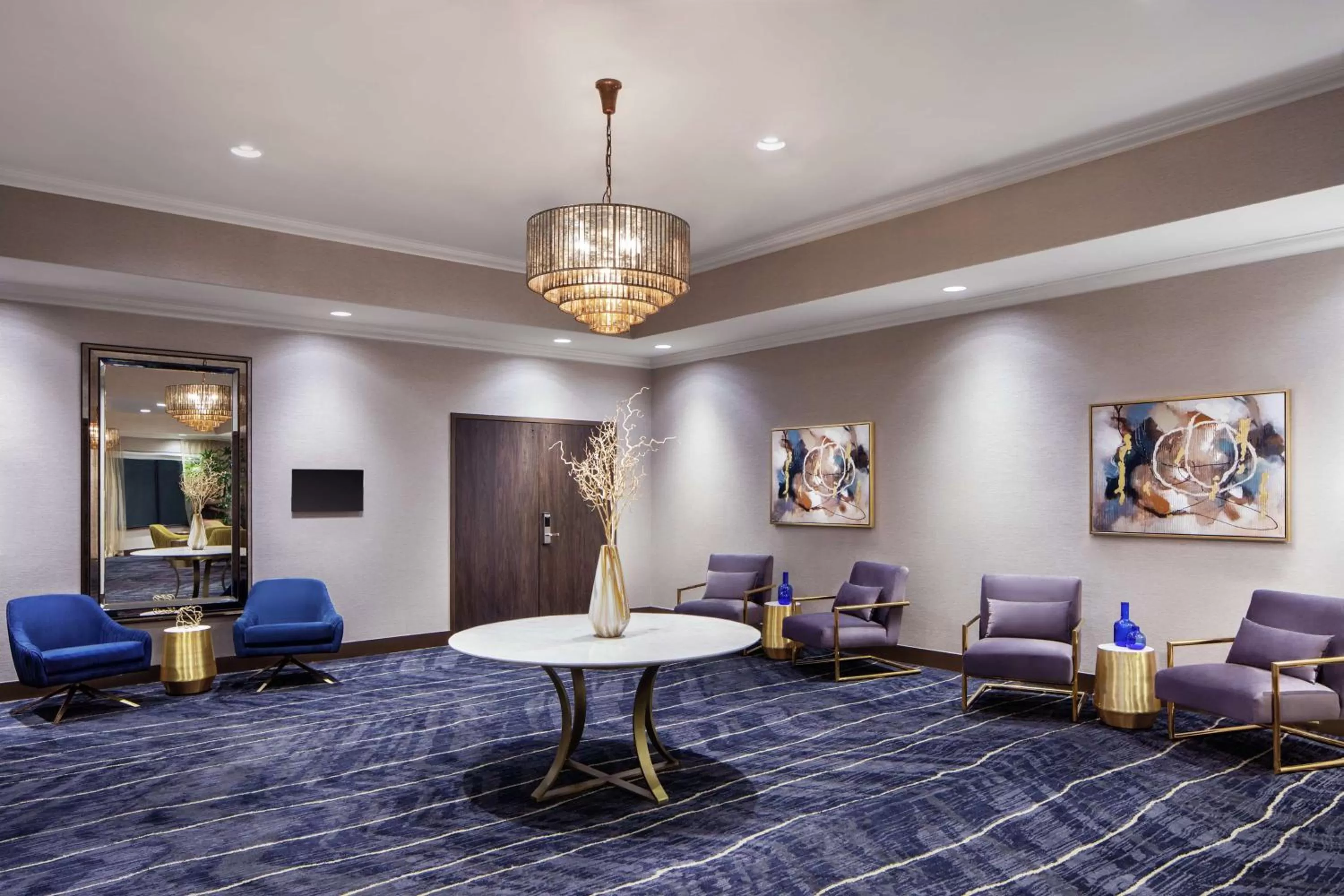 Meeting/conference room in Embassy Suites by Hilton Fort Worth Downtown