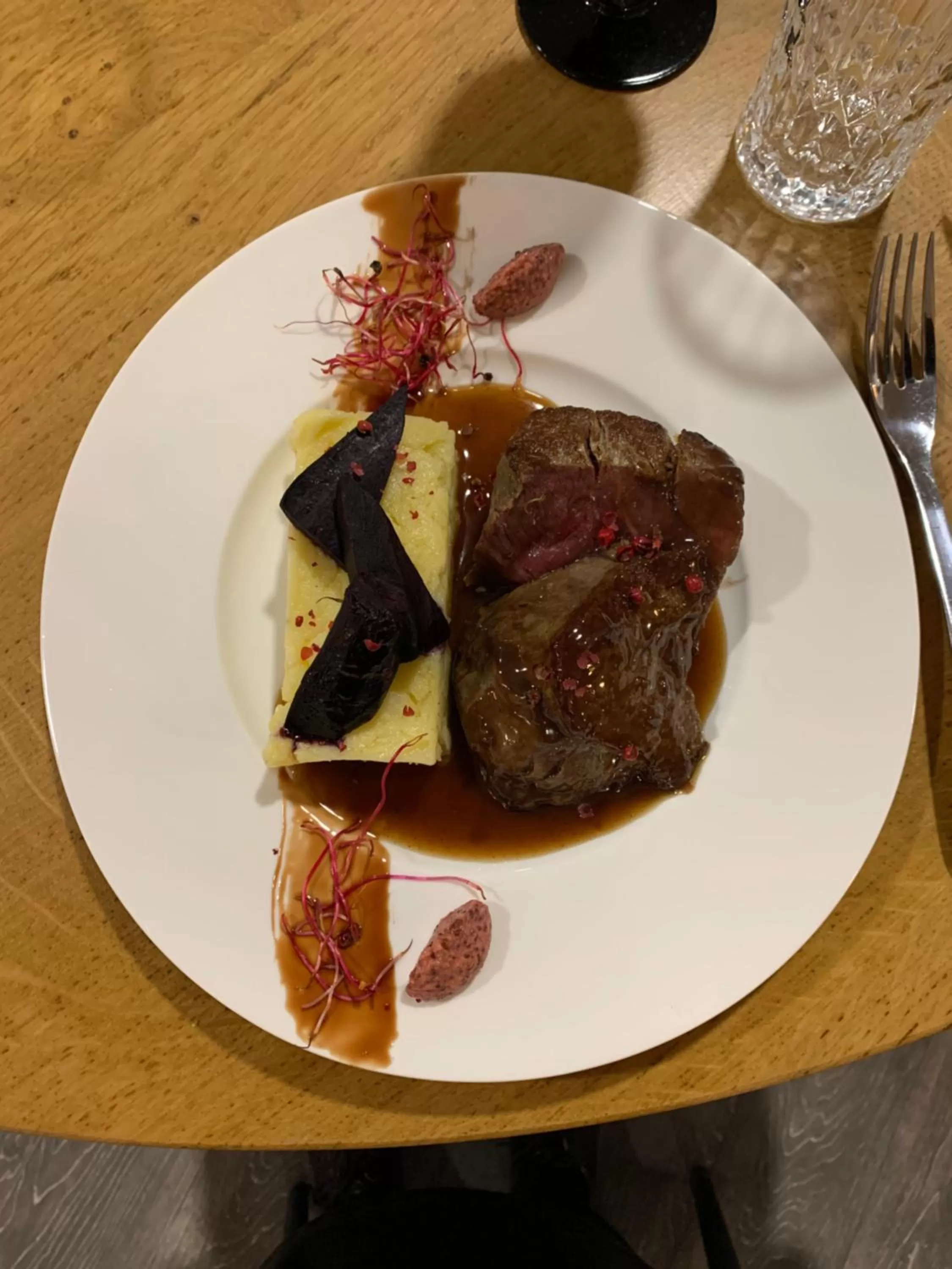 Food and drinks in B&B HOTEL Chaumont