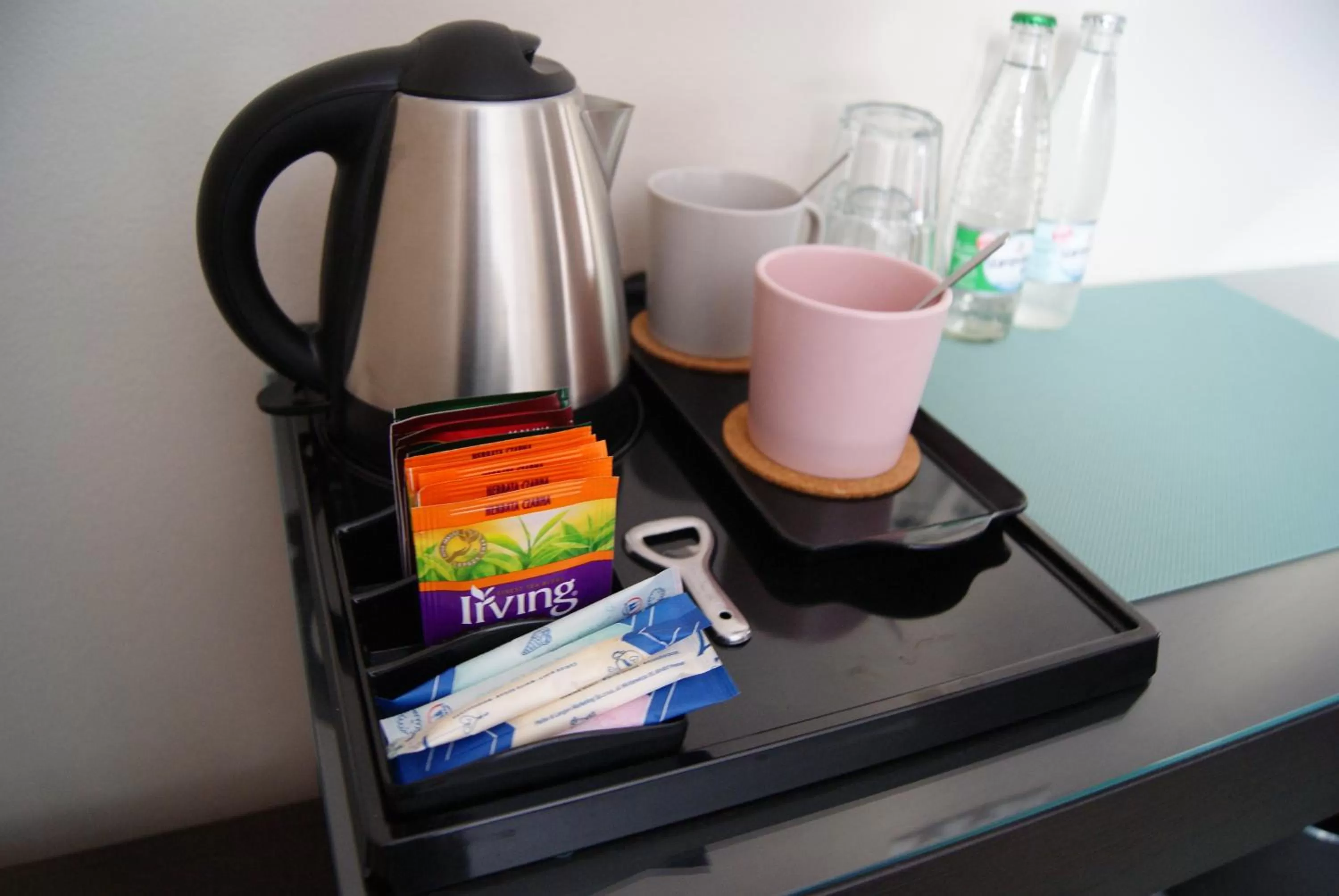 Coffee/tea facilities in Villa Paula