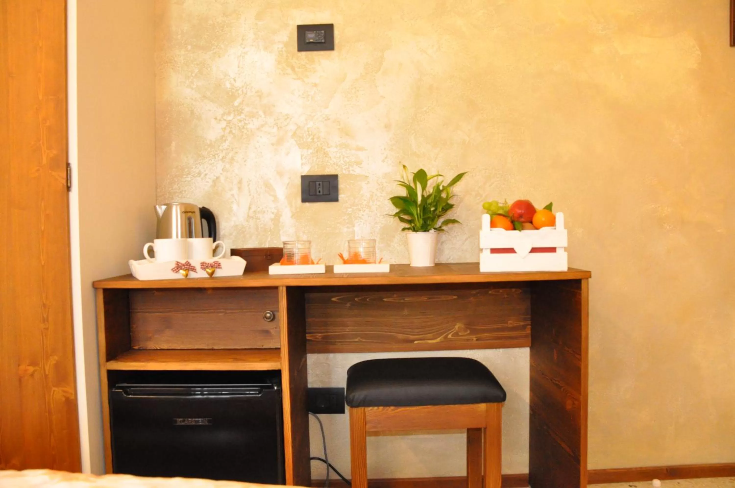 Coffee/tea facilities, TV/Entertainment Center in NAZIONALE Camere