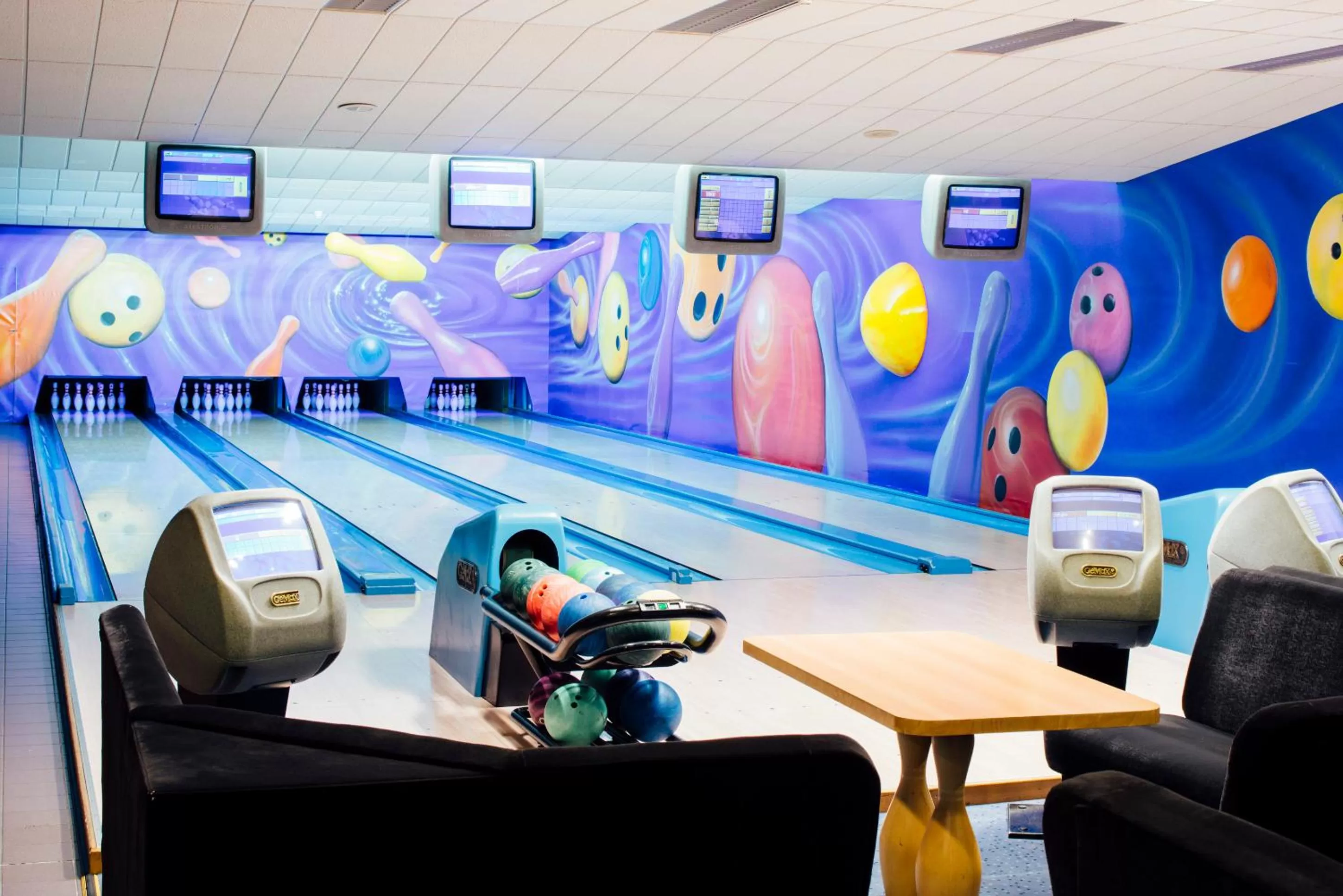 Bowling in Vienna House by Wyndham Amber Baltic Miedzyzdroje