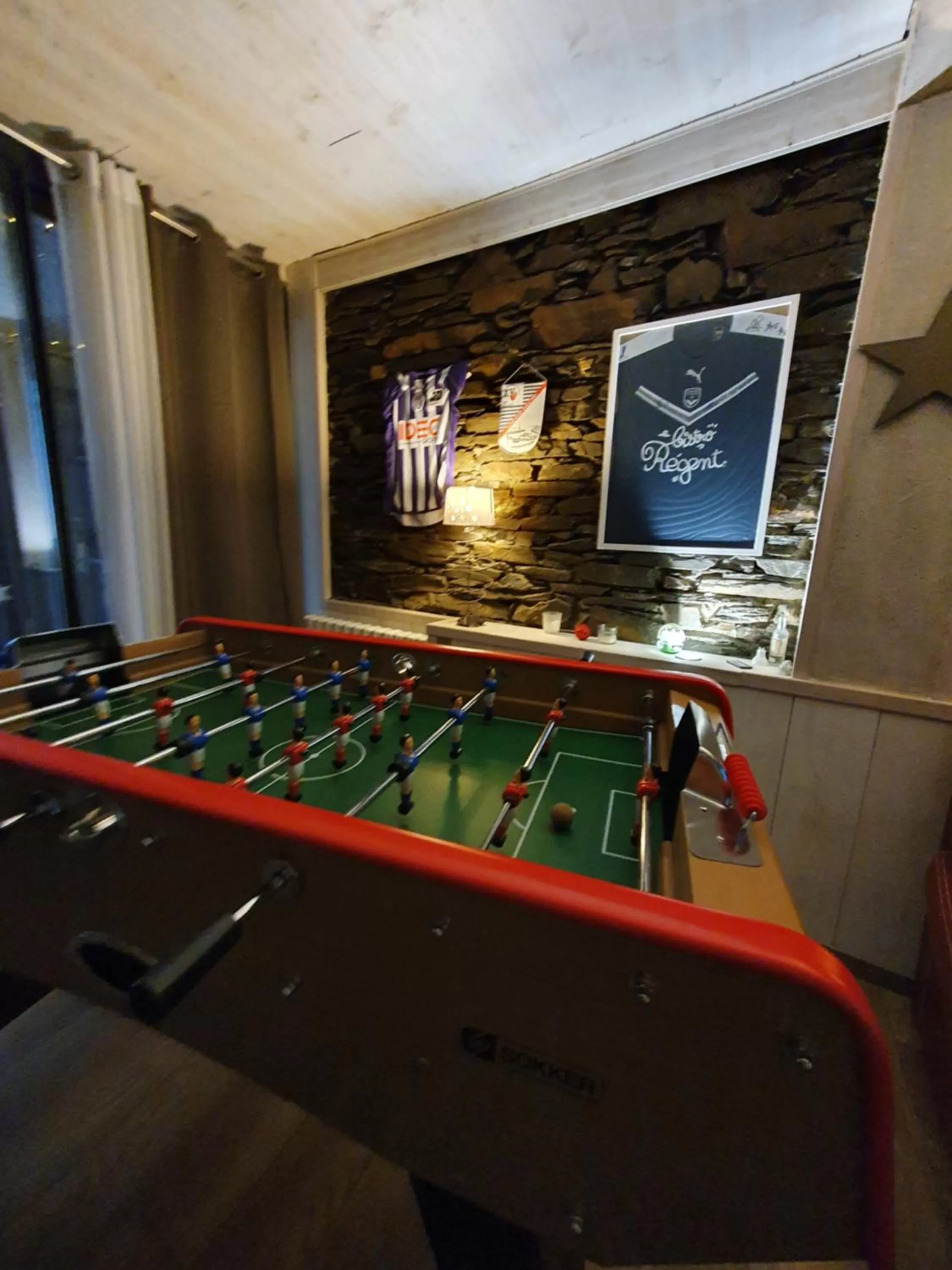 Activities, Billiards in Le Patio de Luchon