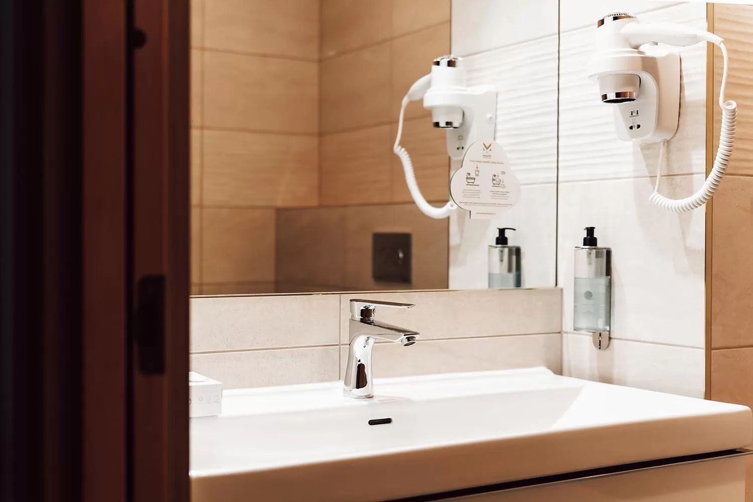 Shower in Hotel Mrągowo Resort&Spa