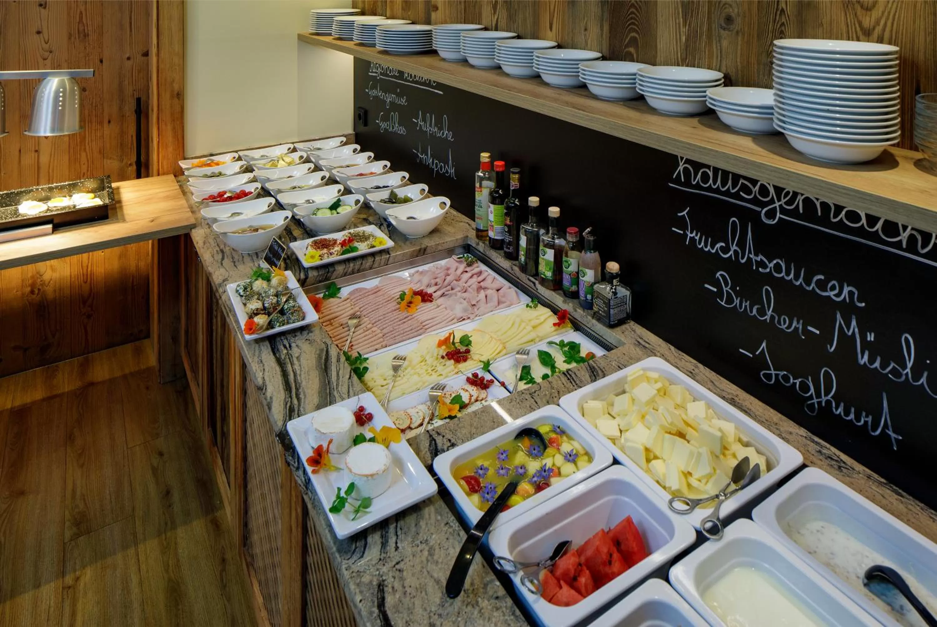 Breakfast in Panorama Hotel Gasthof Leidingerhof