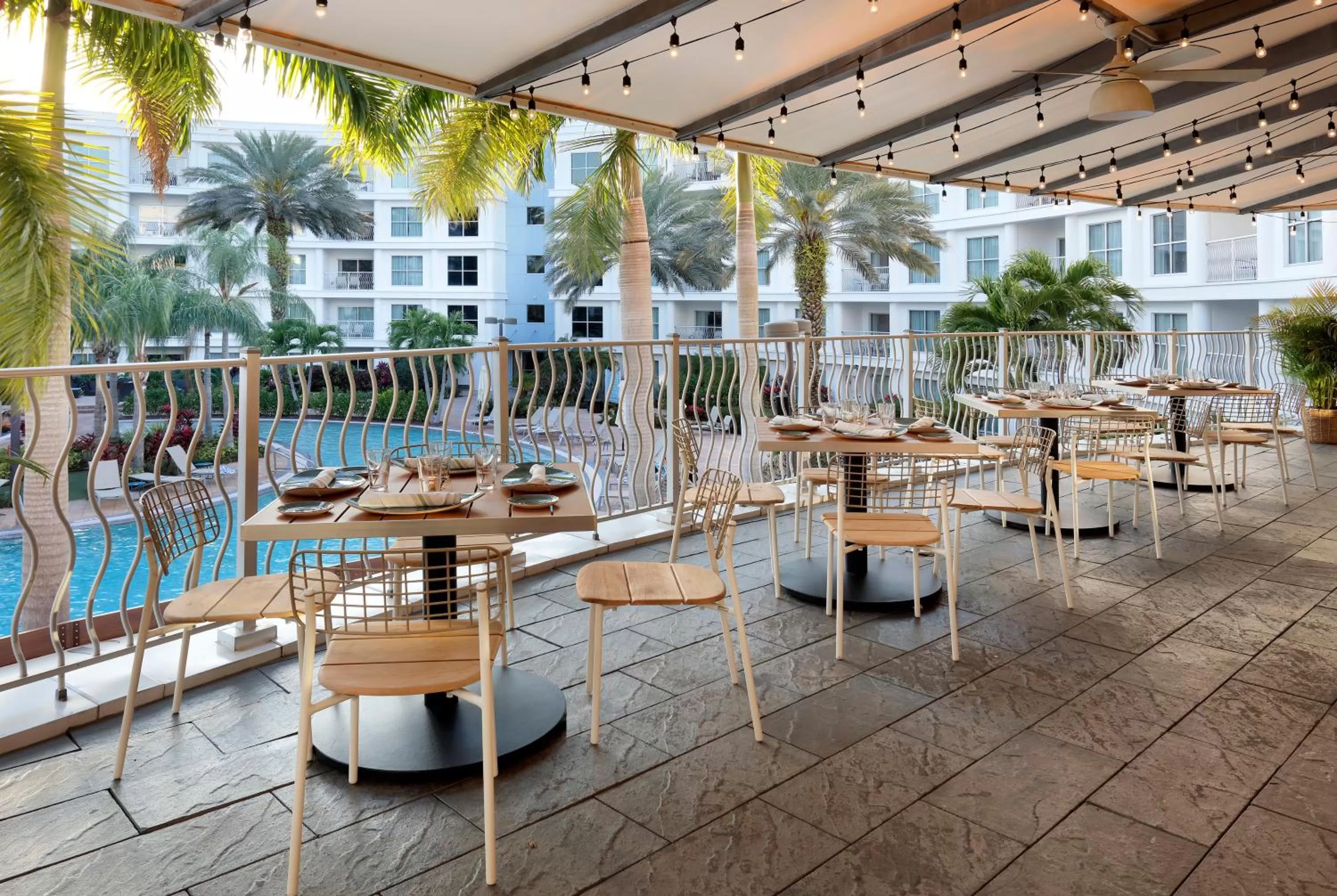 Restaurant/places to eat in Meliá Orlando Celebration