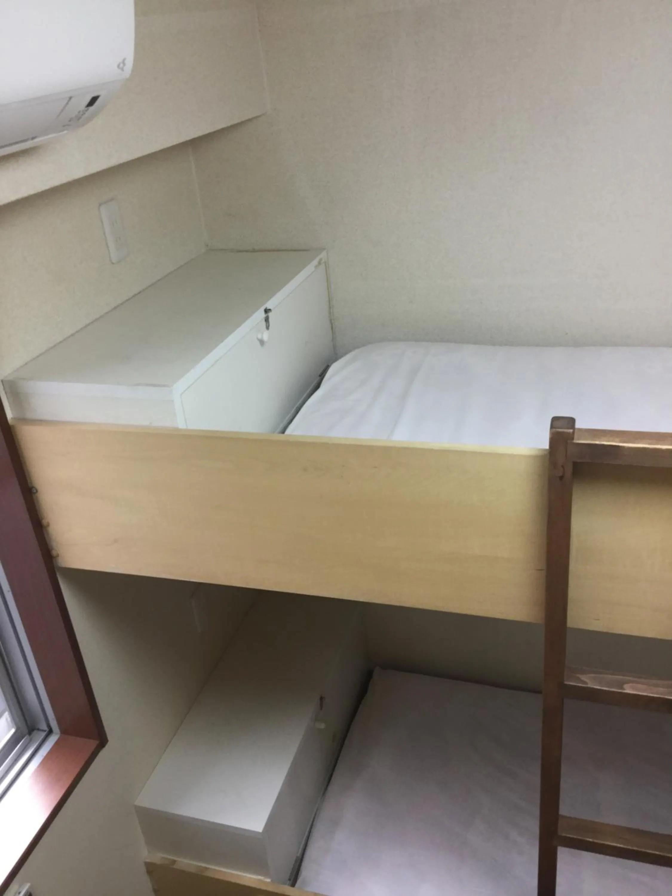Bed in Yamate Rest House (Male Only)