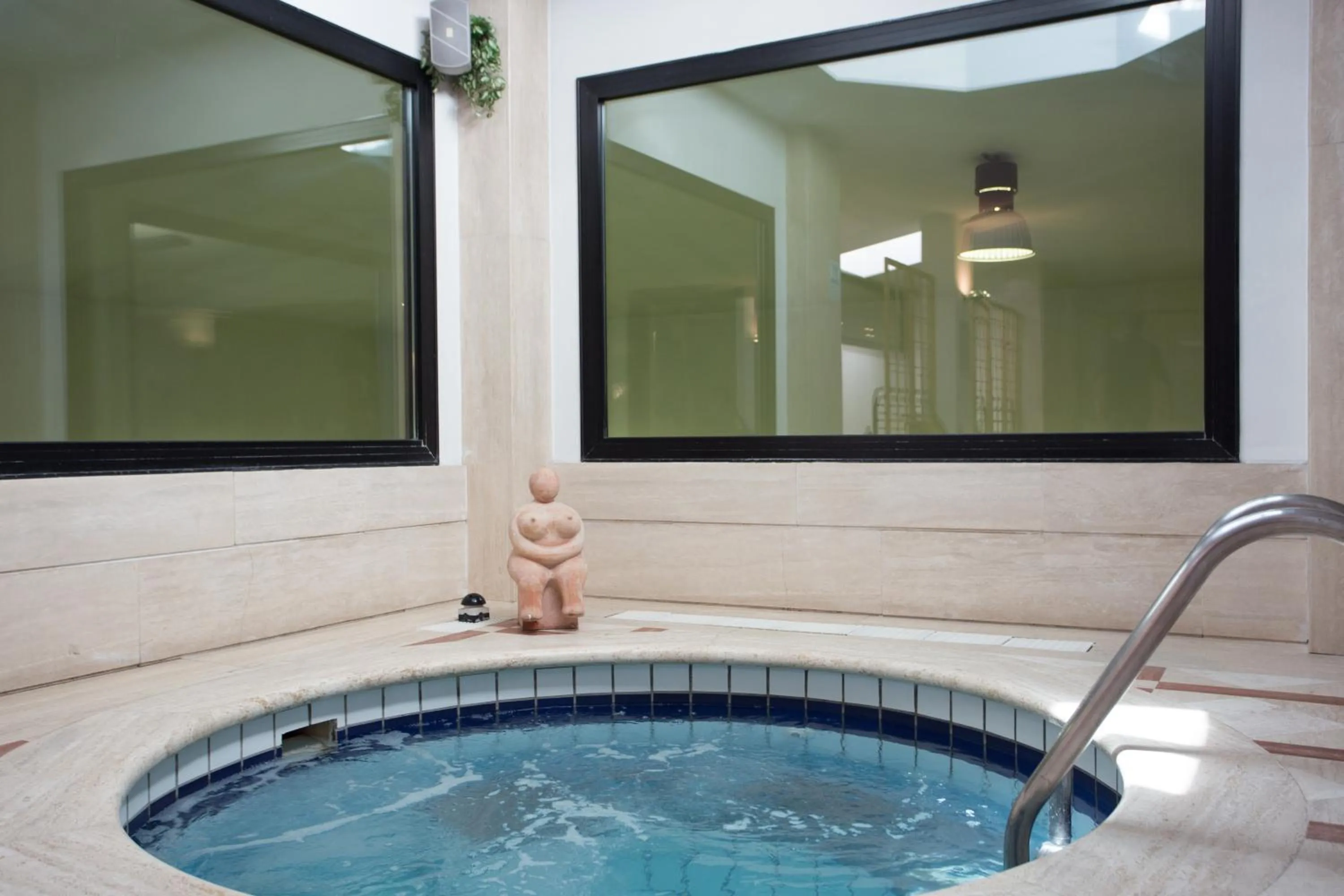 Hostellerie Du Cheval Blanc