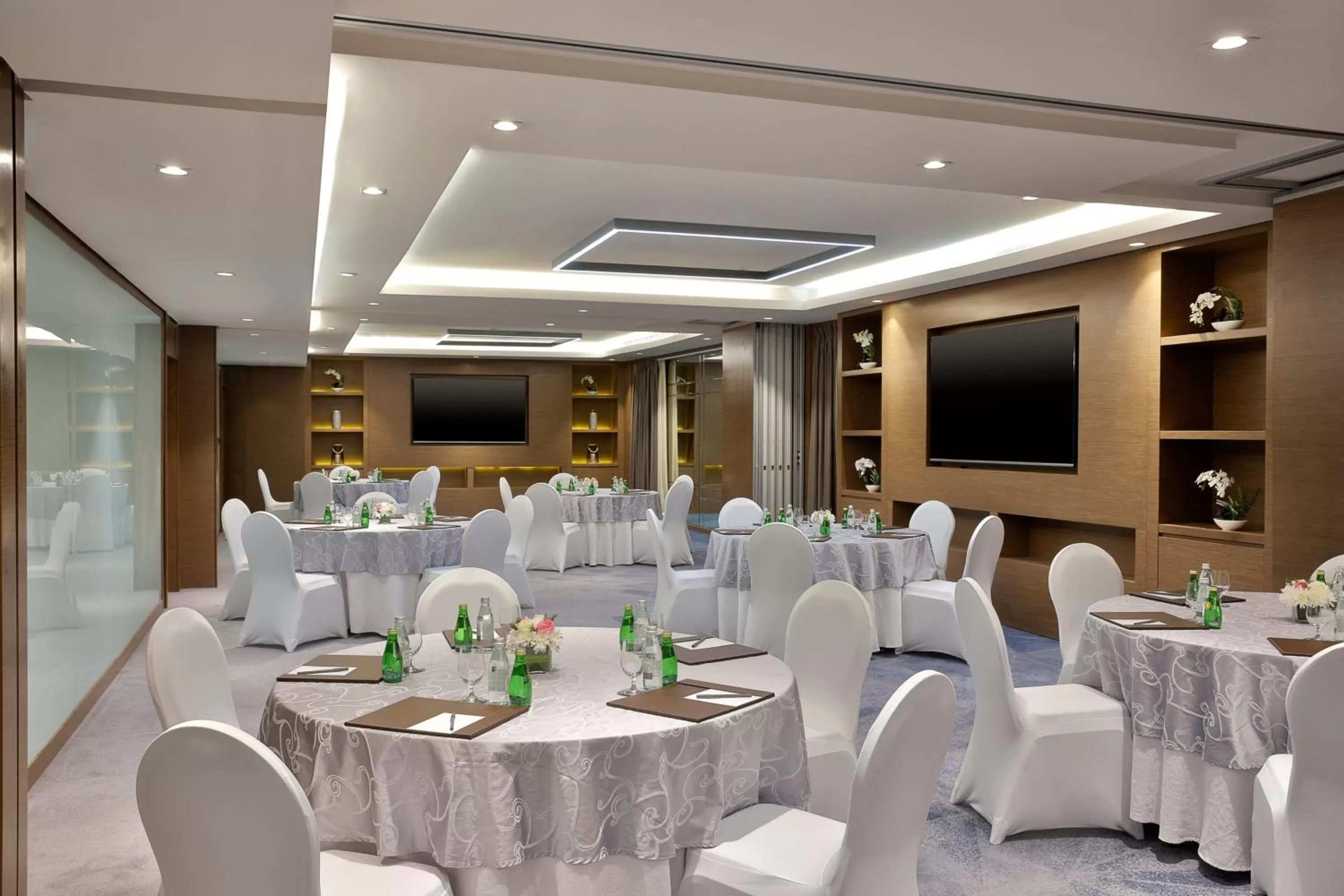 Meeting/conference room in Courtyard by Marriott Riyadh Northern Ring Road