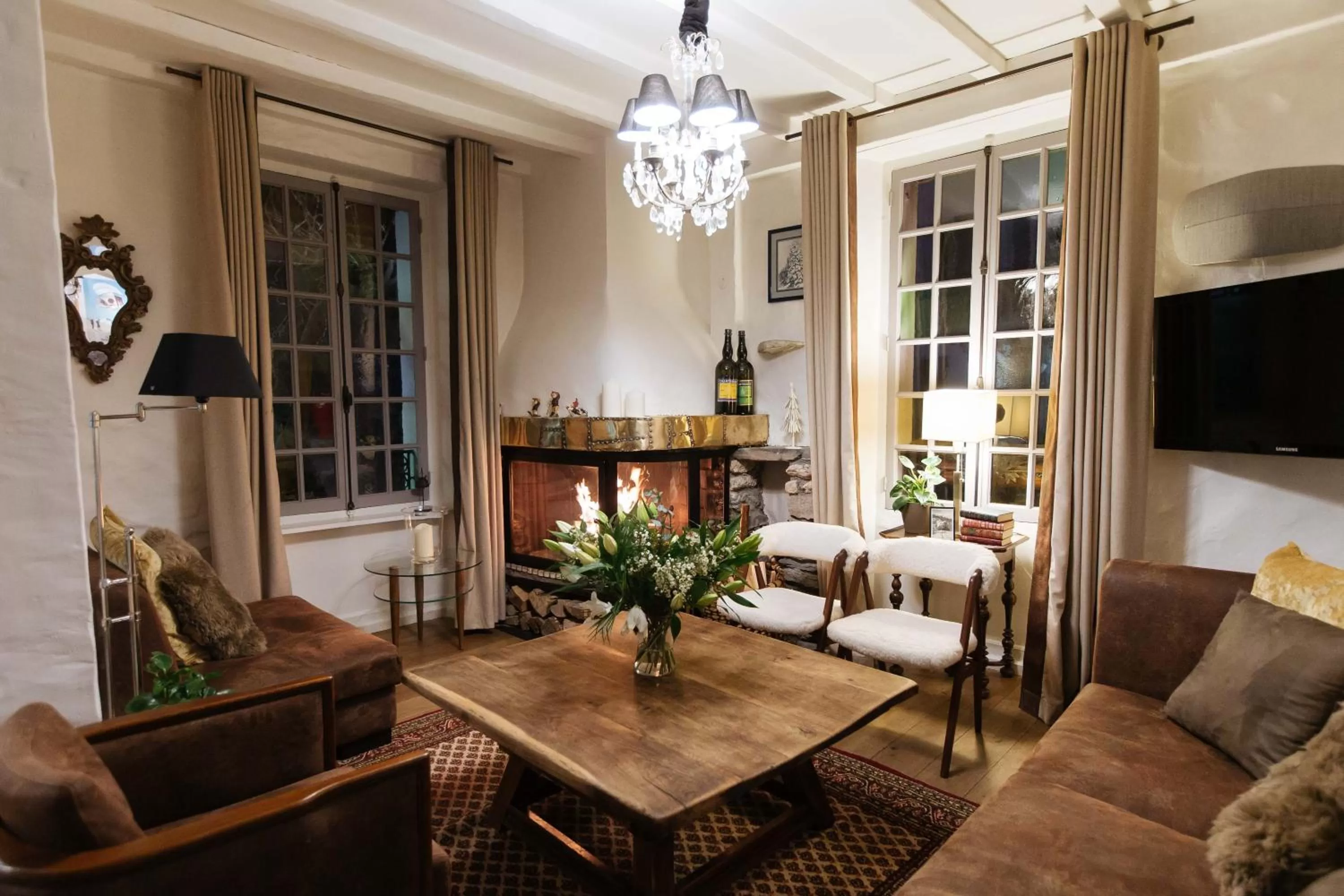 Living room in Coeur des Neiges