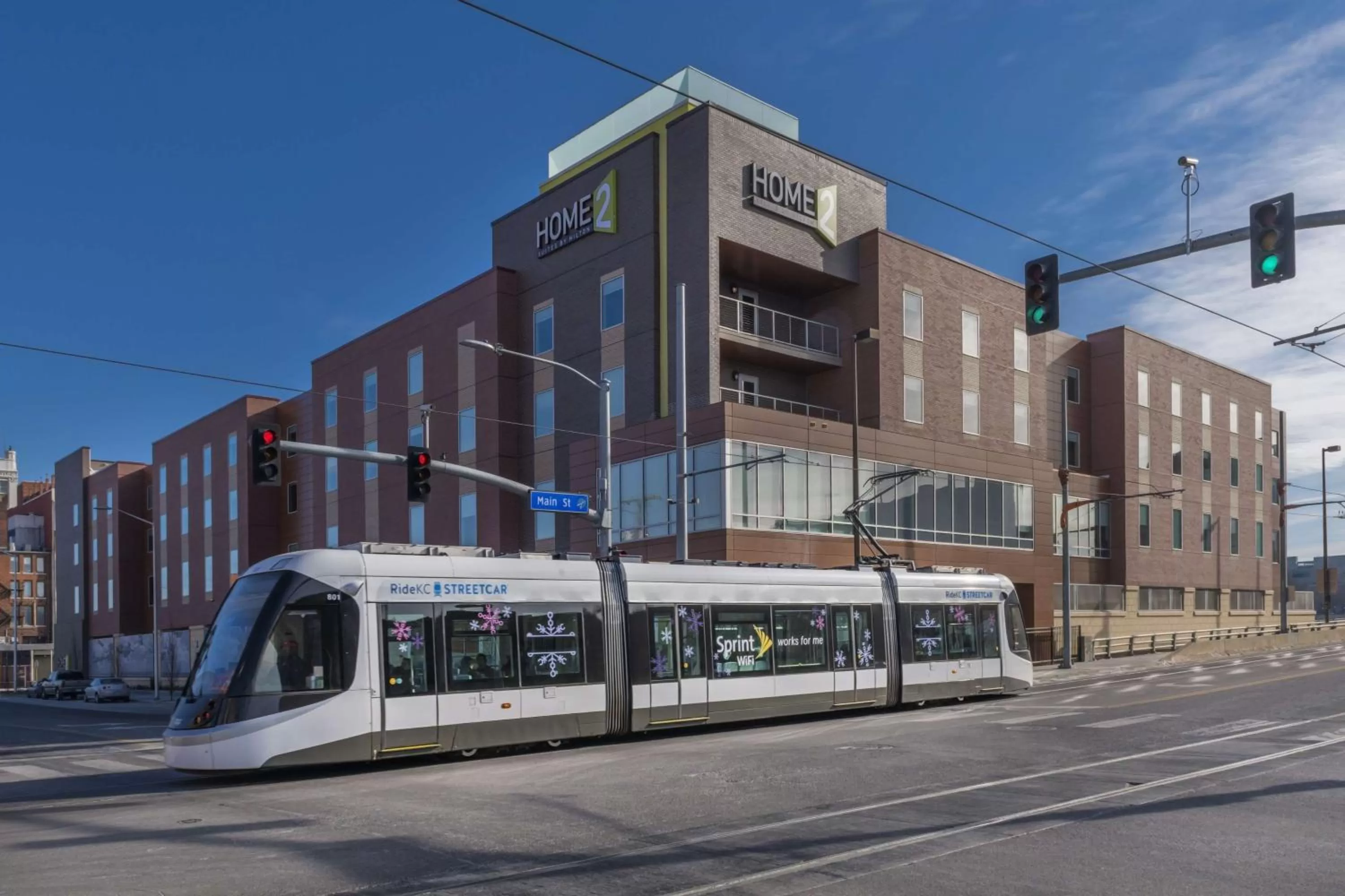 Property building in Home2 Suites Kansas City Downtown