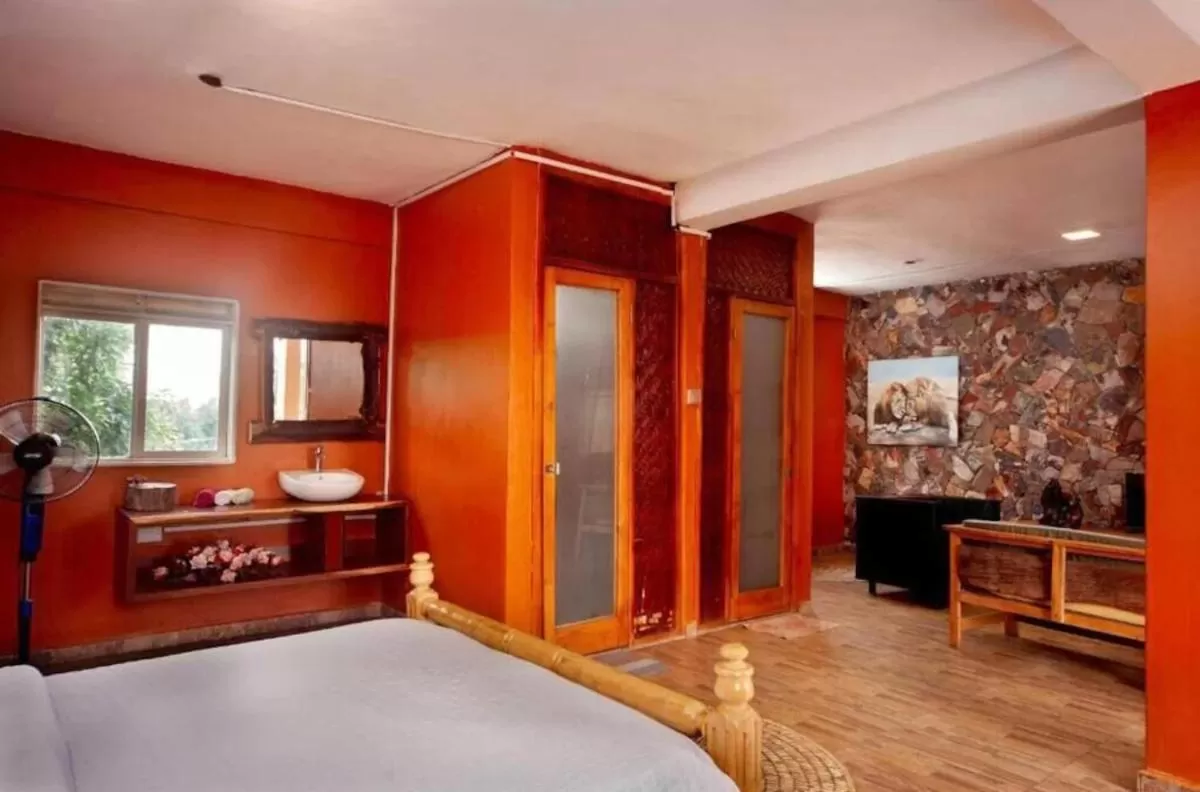 Photo of the whole room in African Tribe Suites