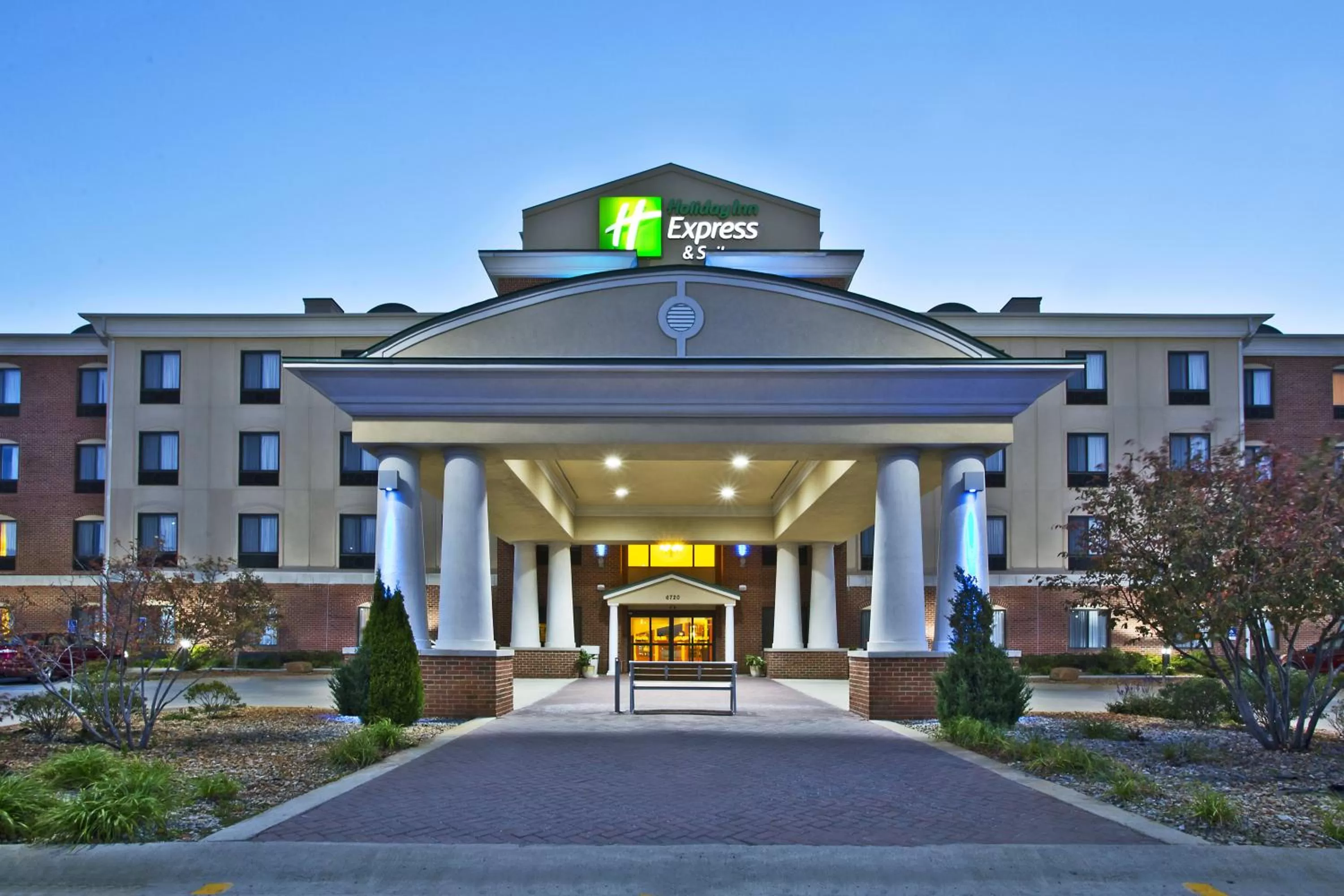 Property building in Holiday Inn Express Hotel & Suites Anderson by IHG