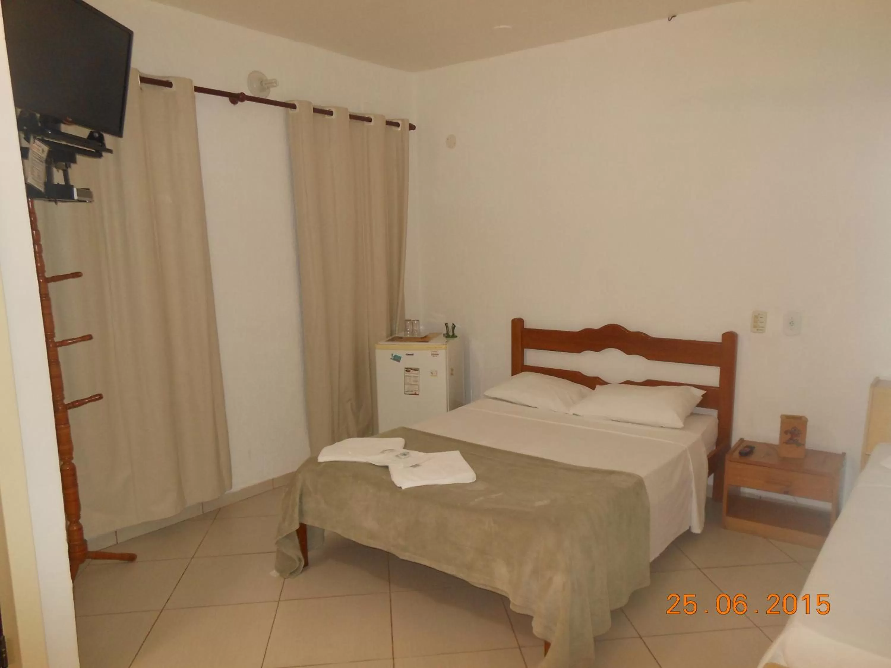 Photo of the whole room, Bed in Pousada Xodó da Praia