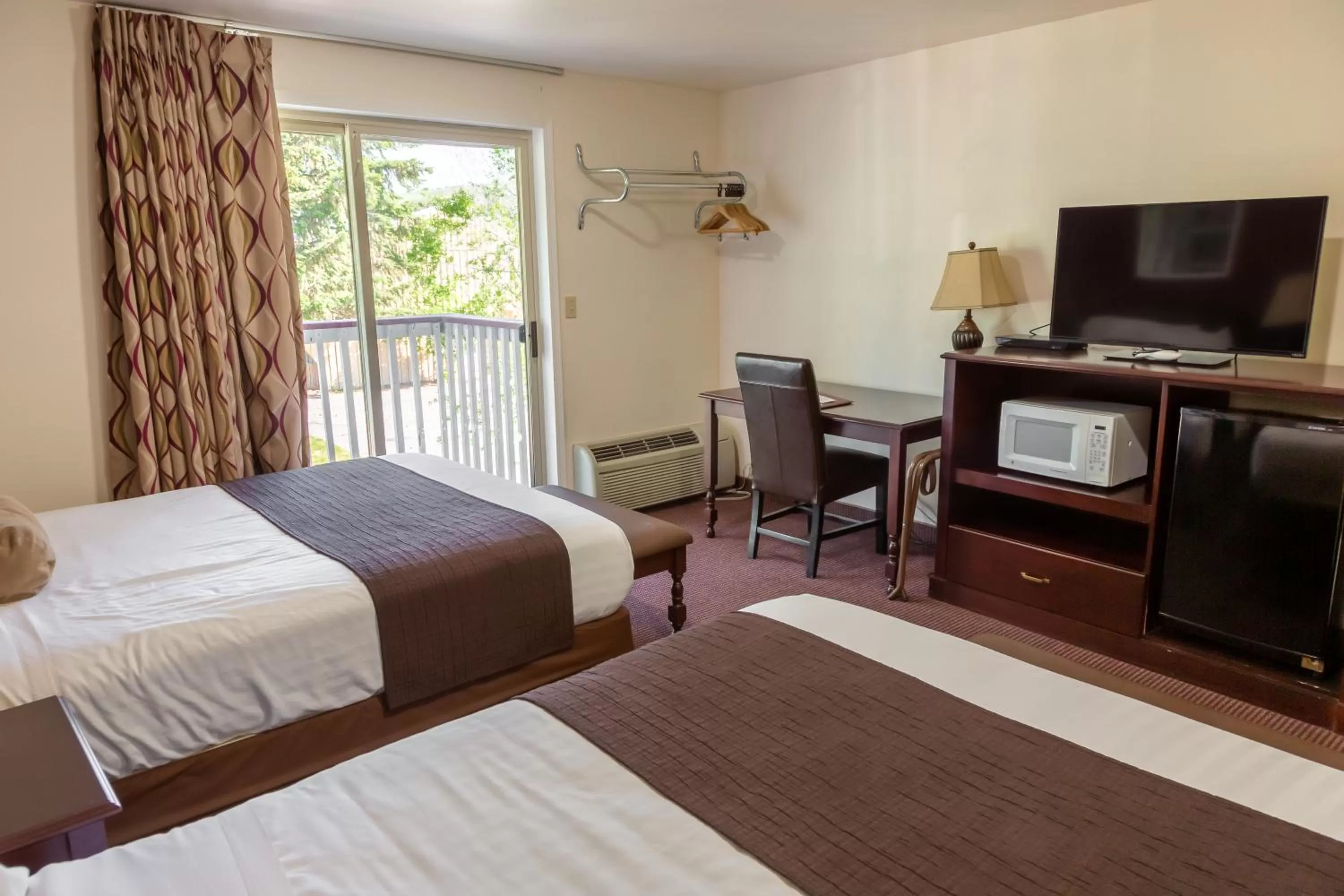 Bedroom, Bed in AbbyCreek Inn
