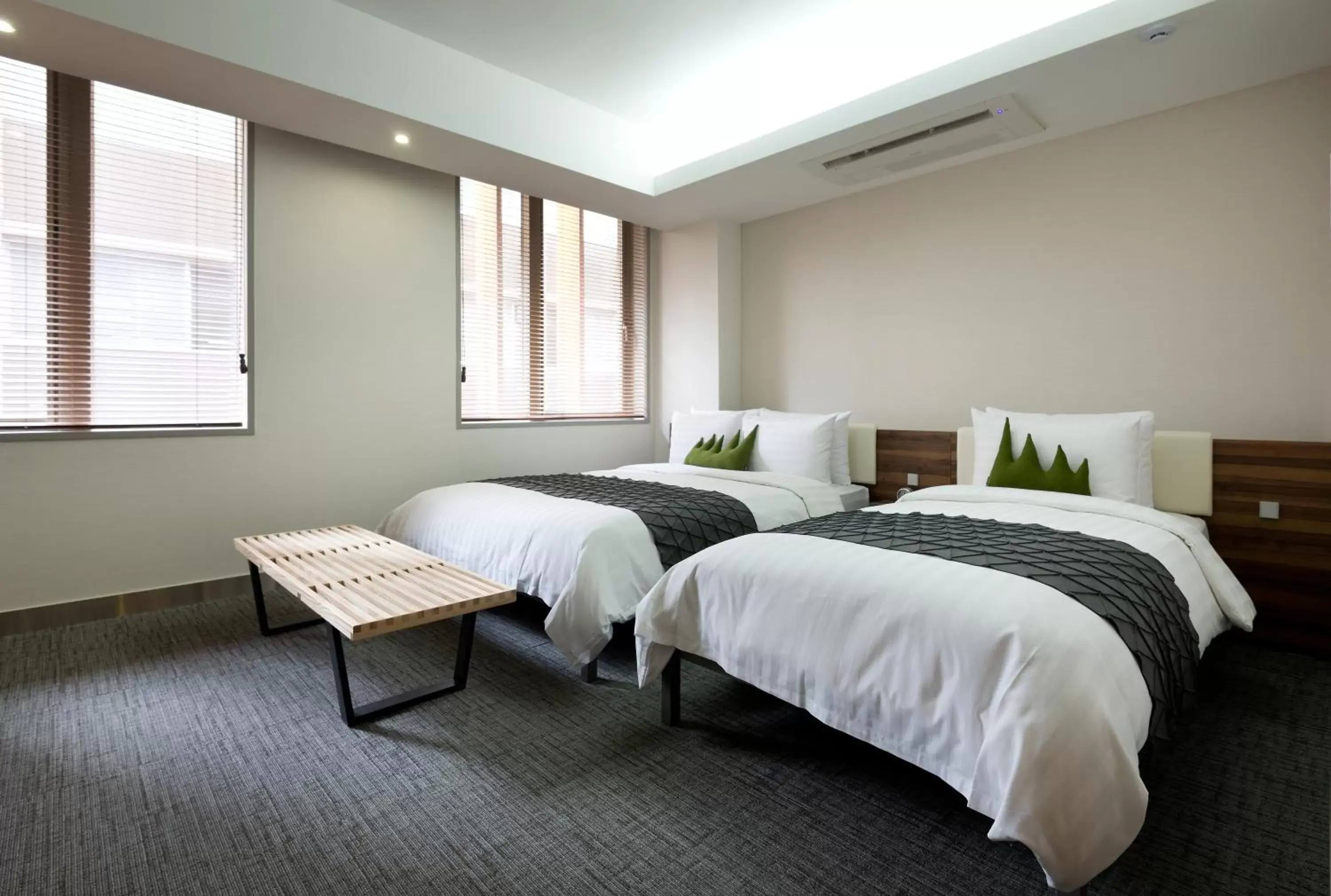 Comfort Twin Room - Non-Smoking in Metro Hotel Myeongdong Comfort Twin Room - Non-Smoking in Metro Hotel Myeongdong