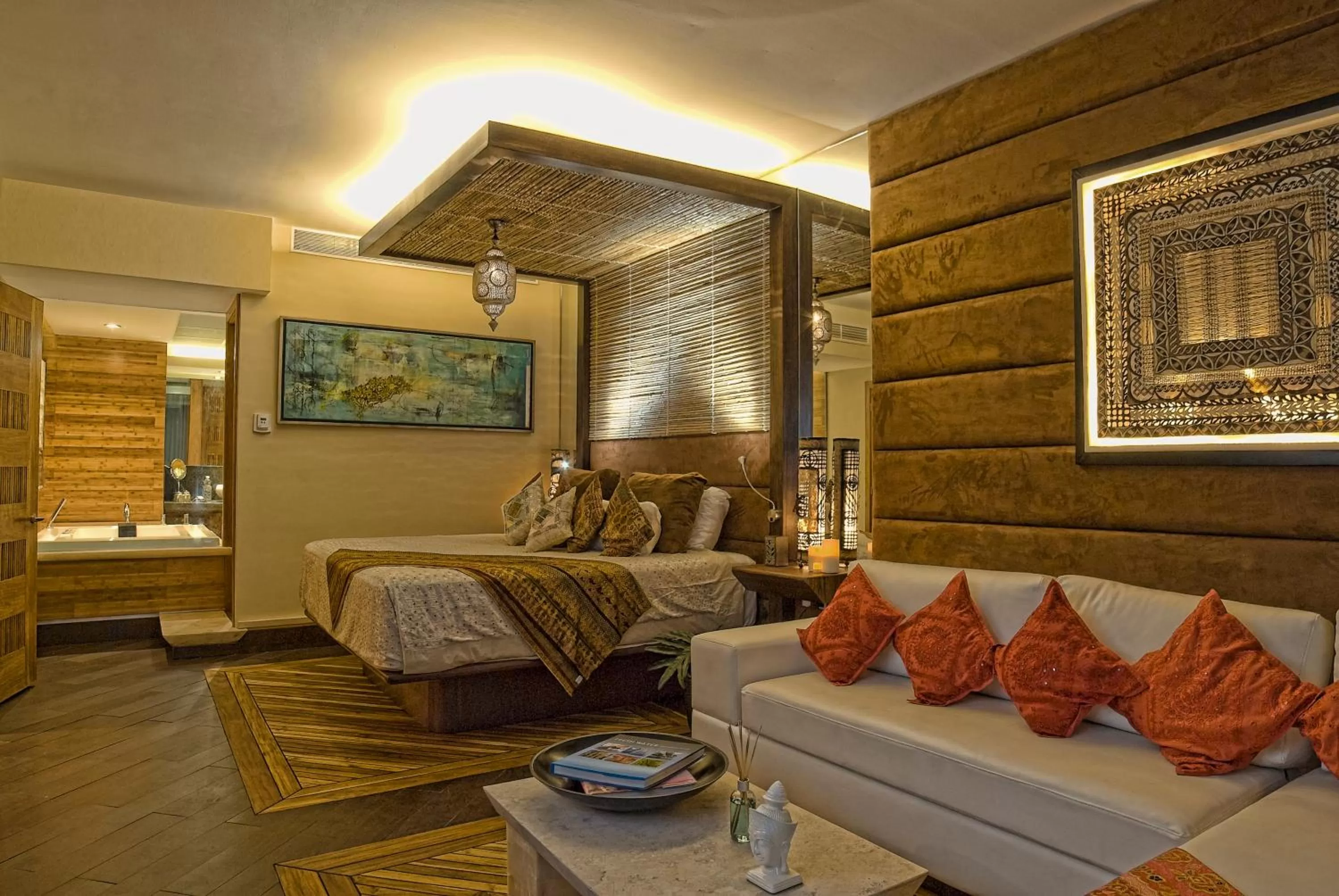 Photo of the whole room, Bed in La Divina by Aldea Thai