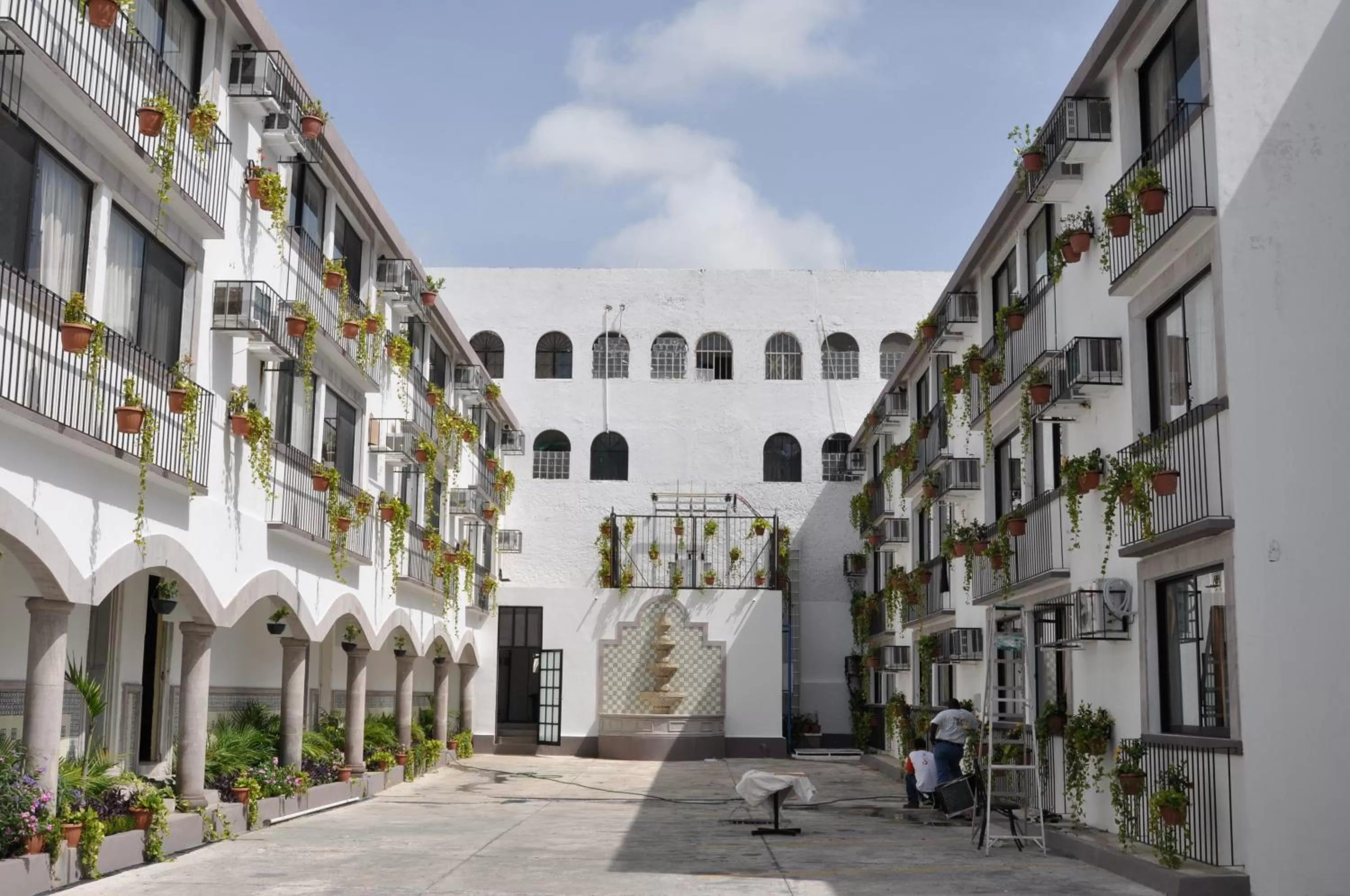 Facade/entrance in Hacienda de Castilla