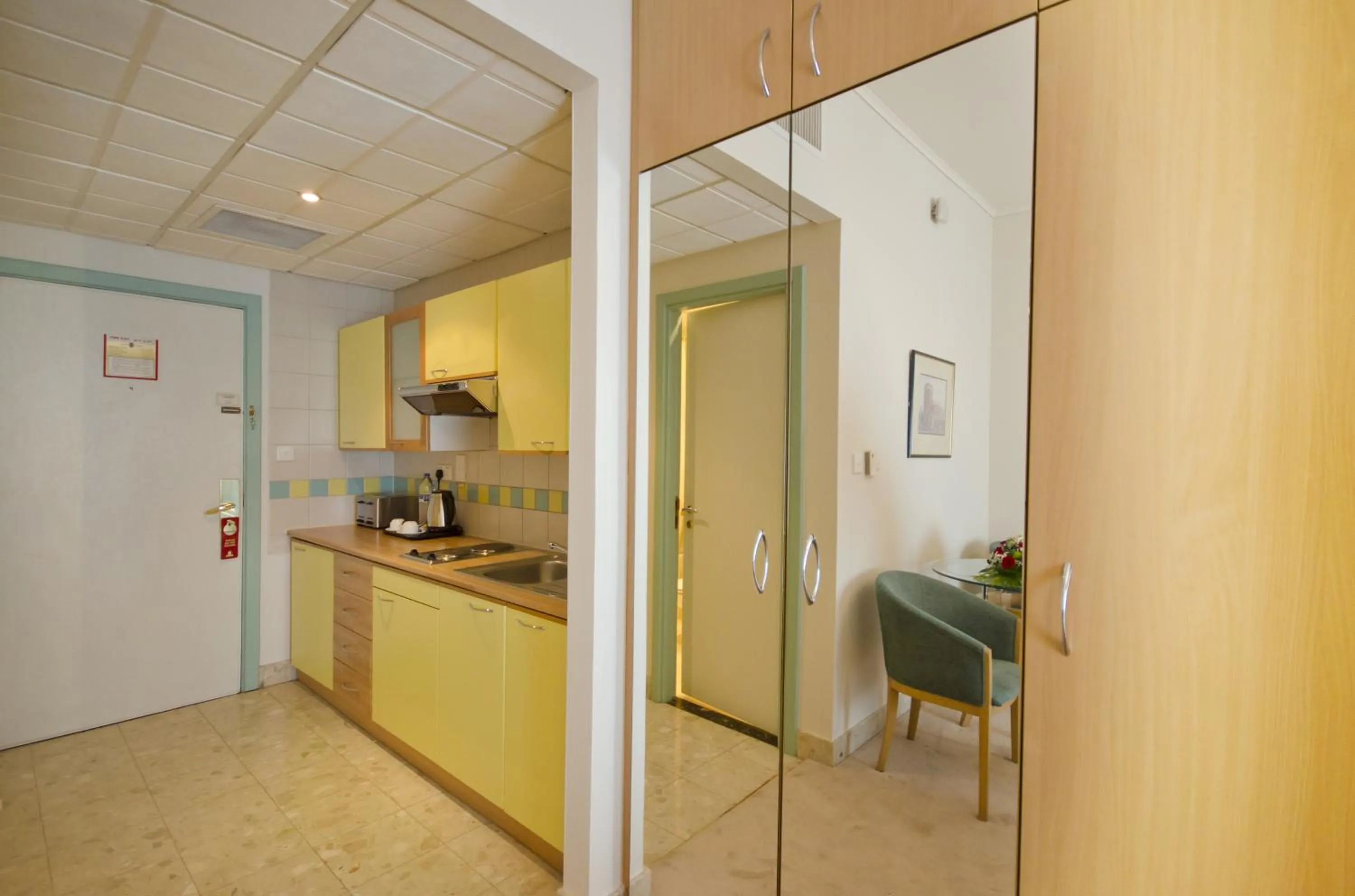 Deluxe Room in Al Bustan Centre & Residence