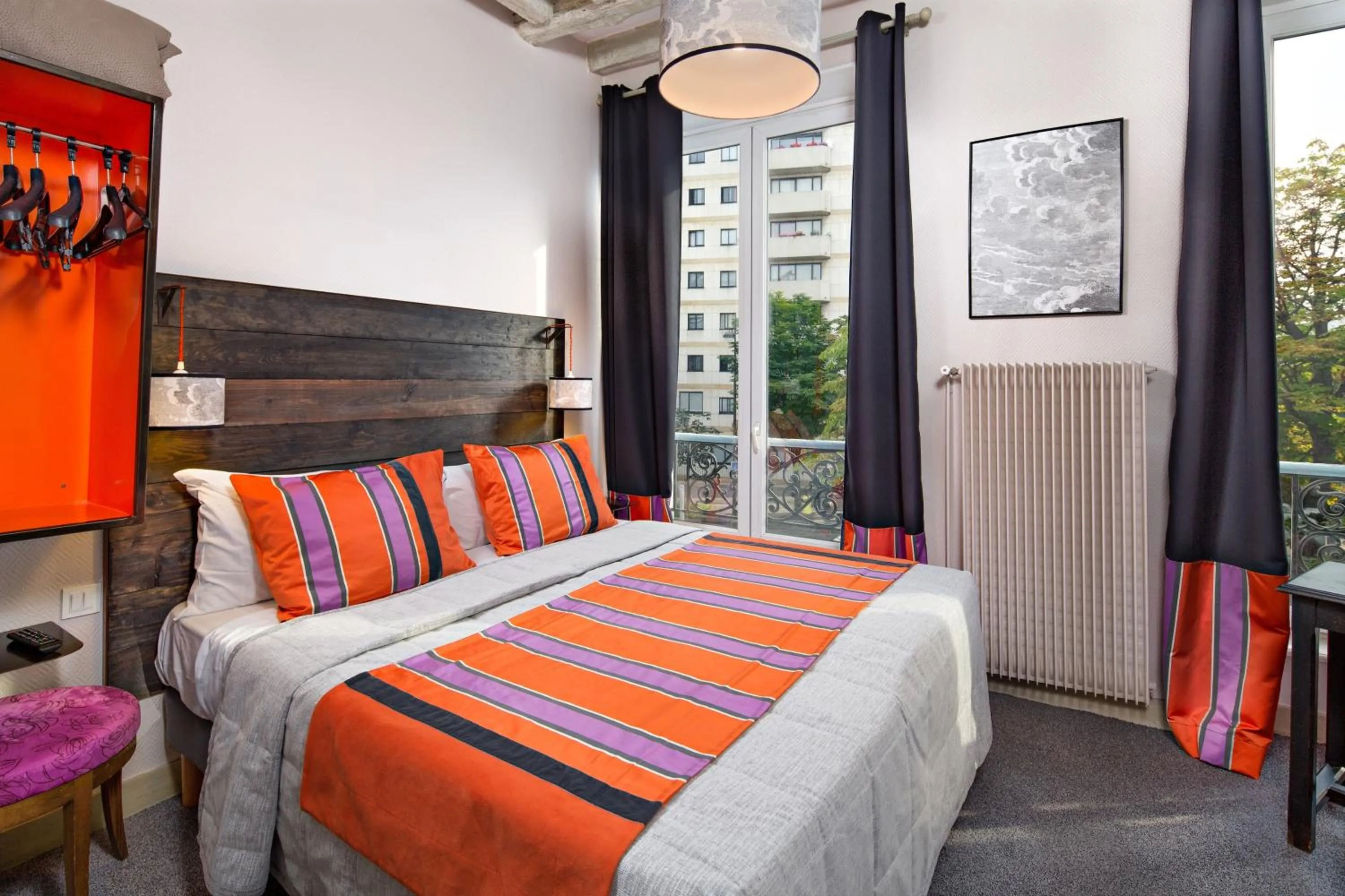 Bed in Hôtel Claret Bercy