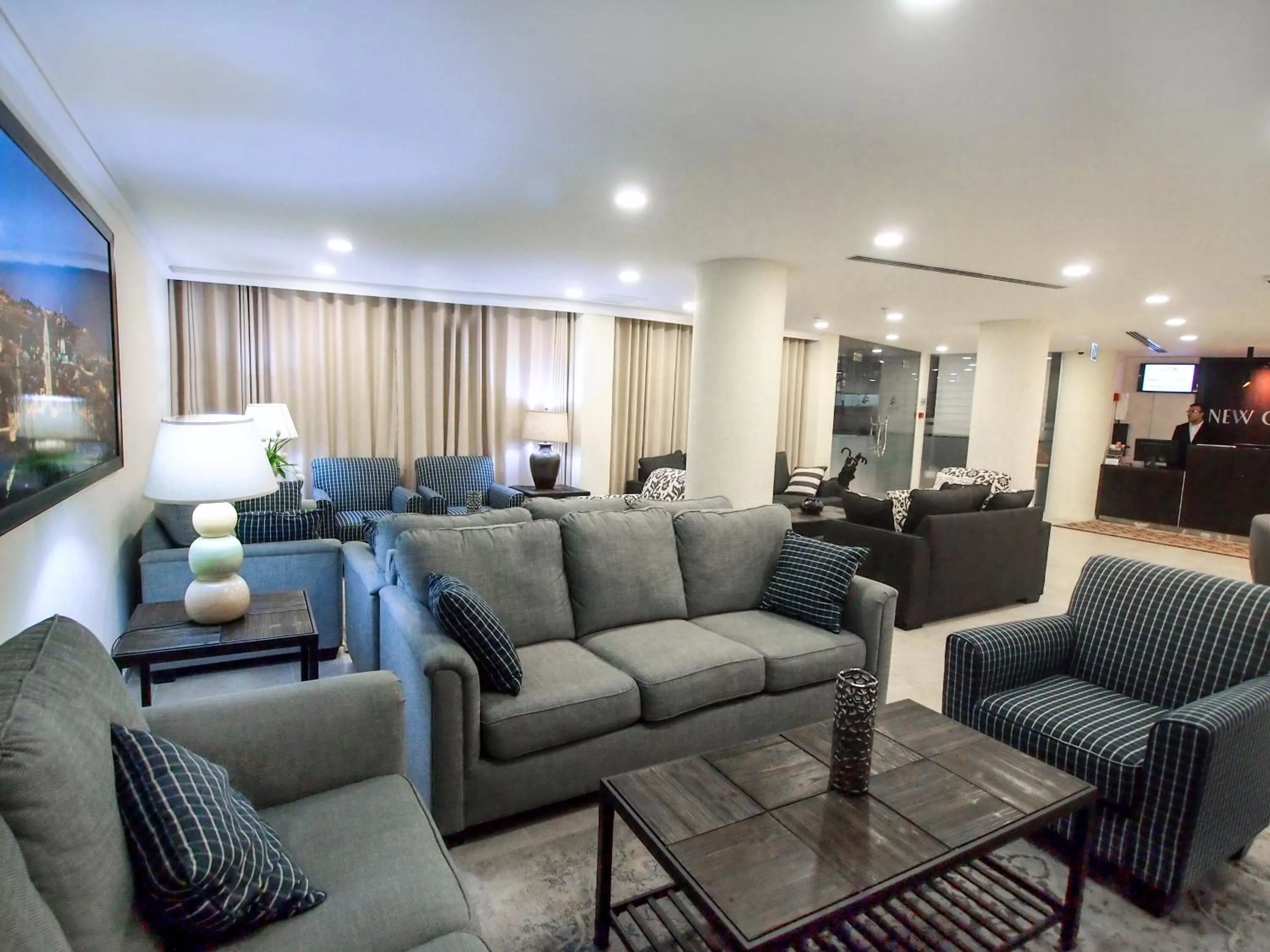 Lobby or reception in New Capitol Hotel - Jerusalem