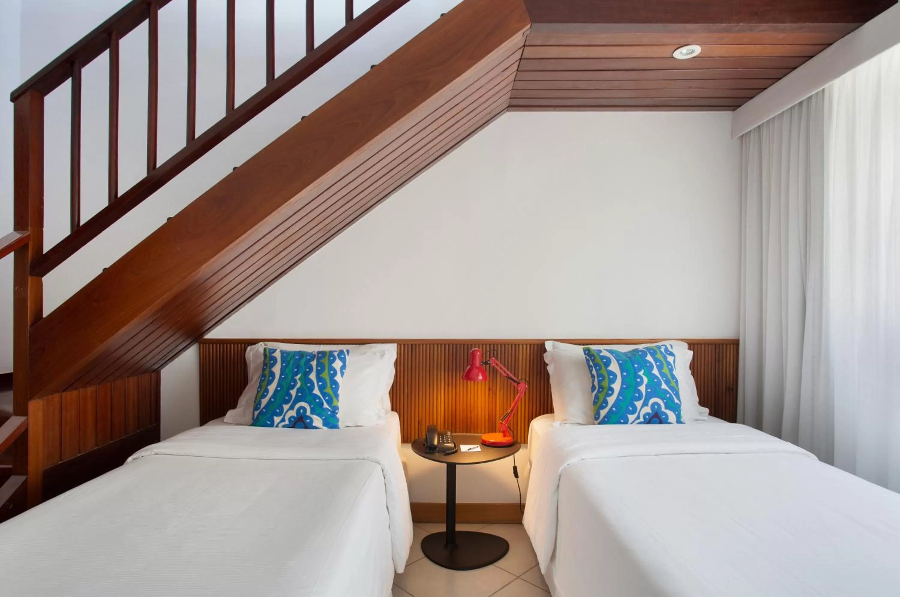 Bed in Ipanema Inn Hotel