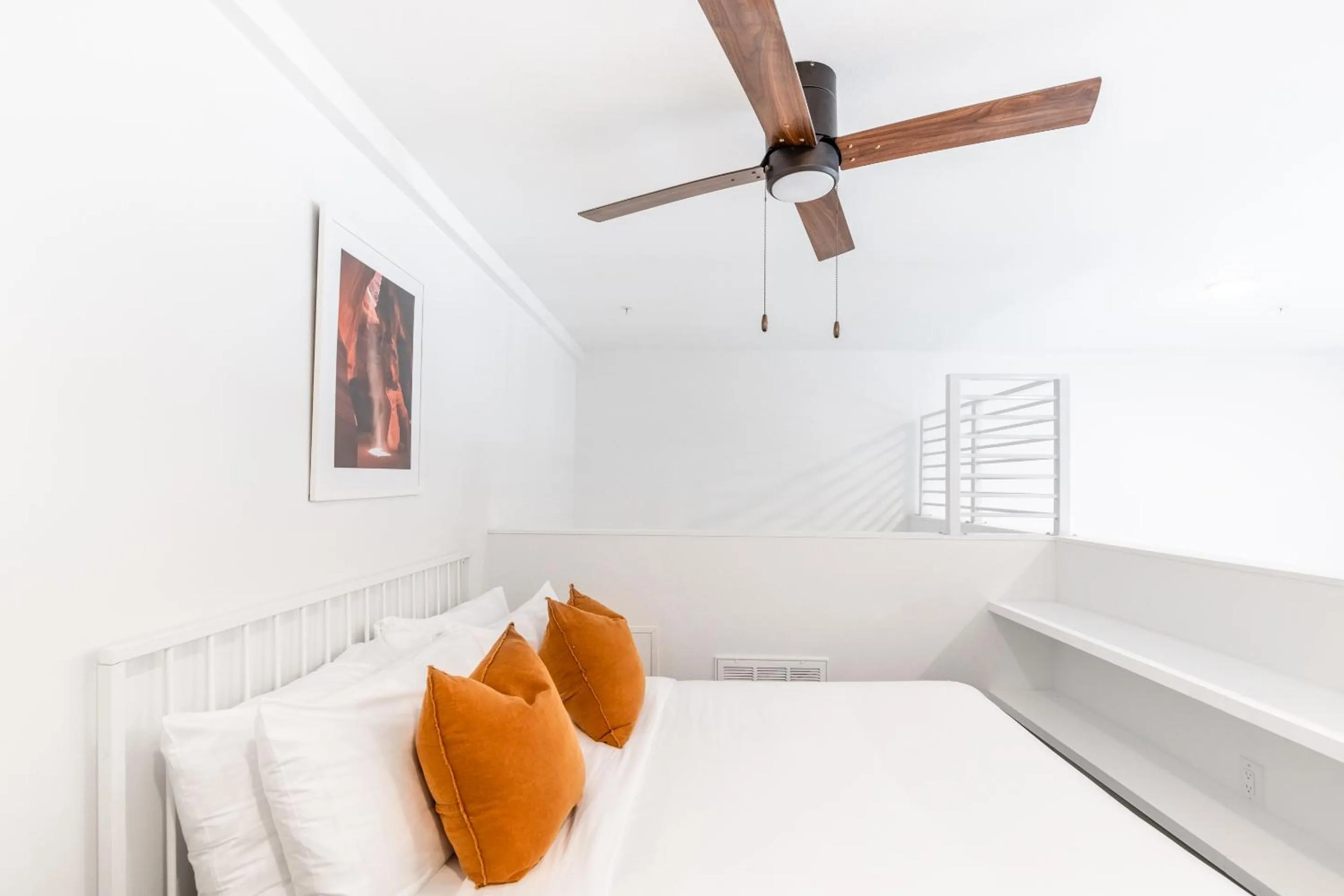 Bed in Mint House at The Hatchery - Austin