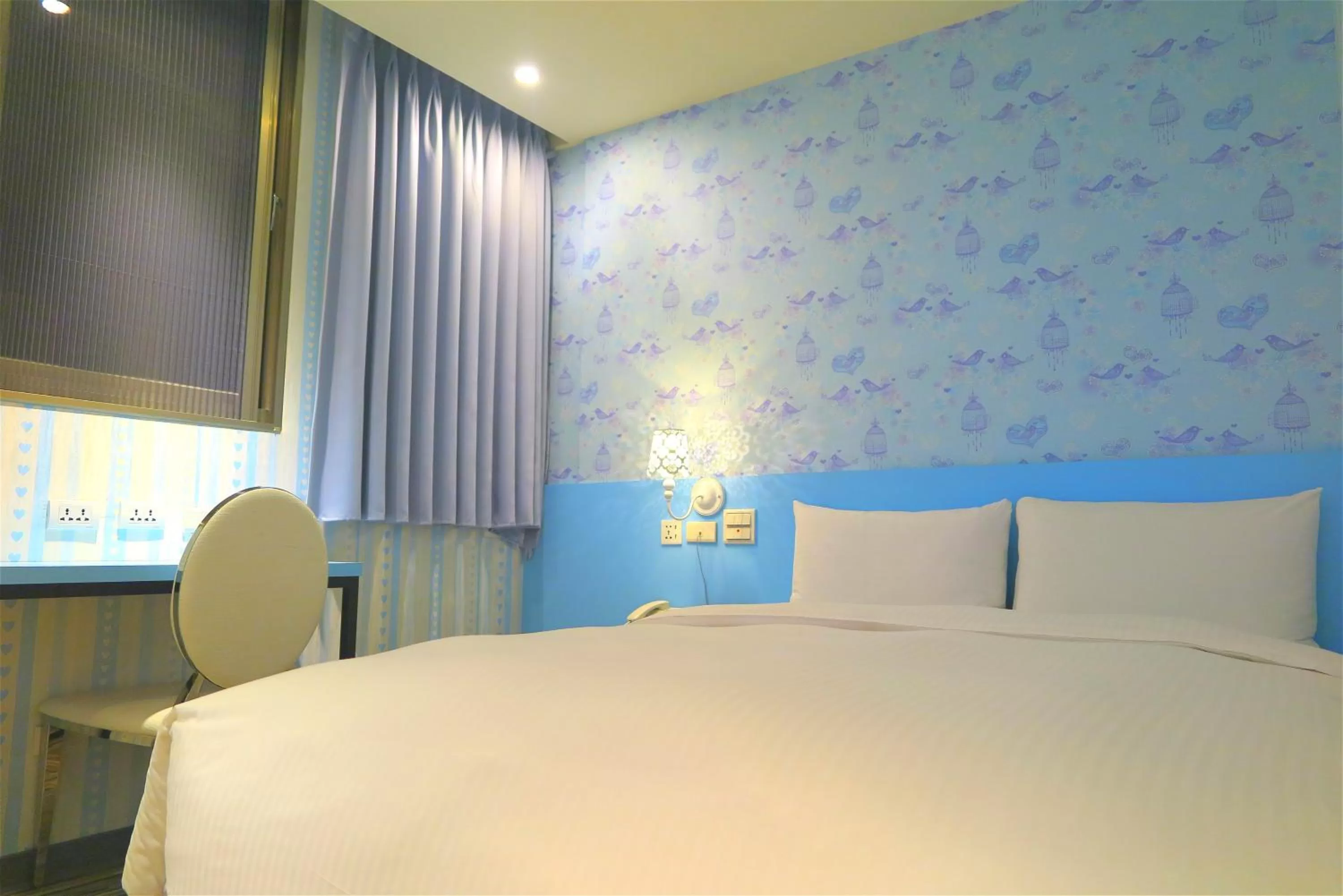 bunk bed, Bed in 191 Hotel