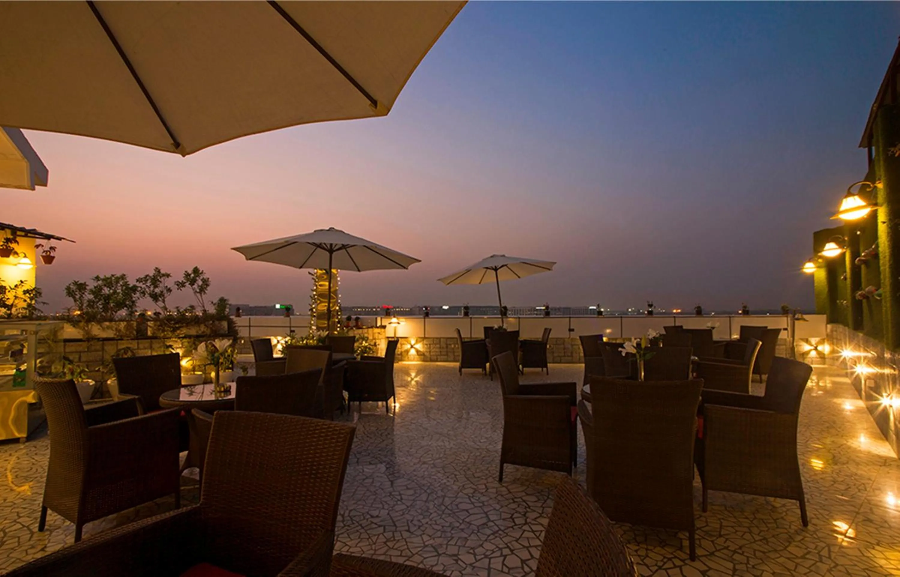Balcony/Terrace in Hotel Shanti Palace Mahipalpur