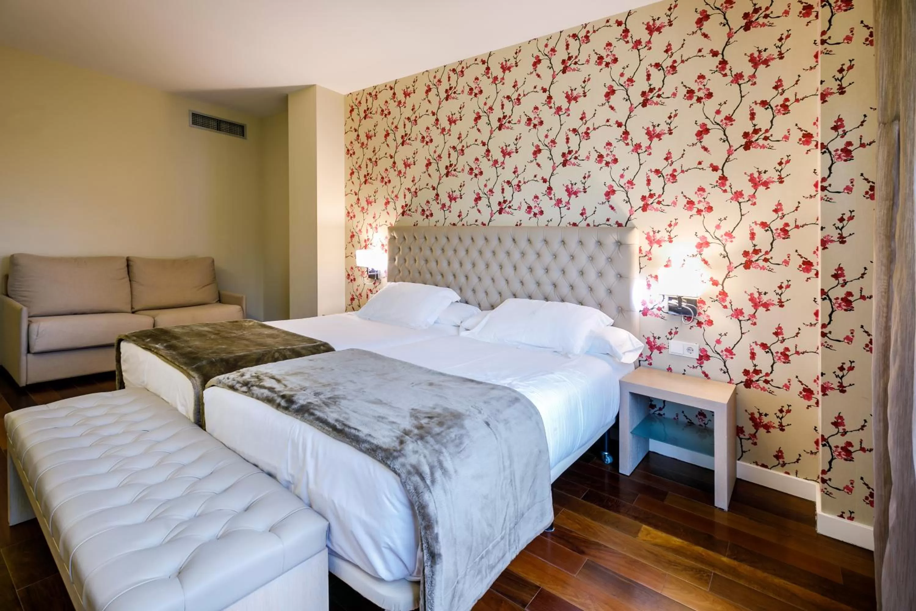 Triple Room in U-Hotel Spa Ciudad de Astorga
