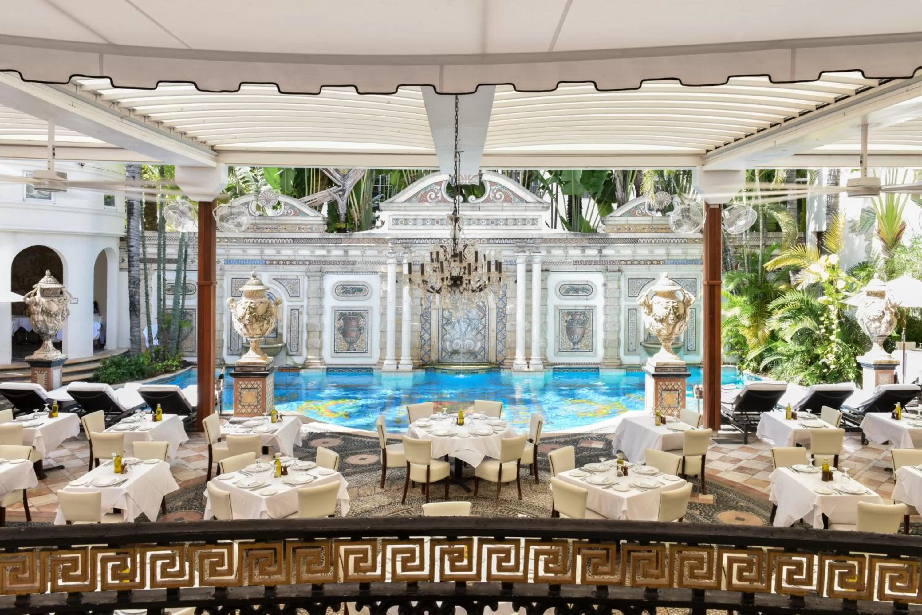 Restaurant/places to eat in The Villa Casa Casuarina