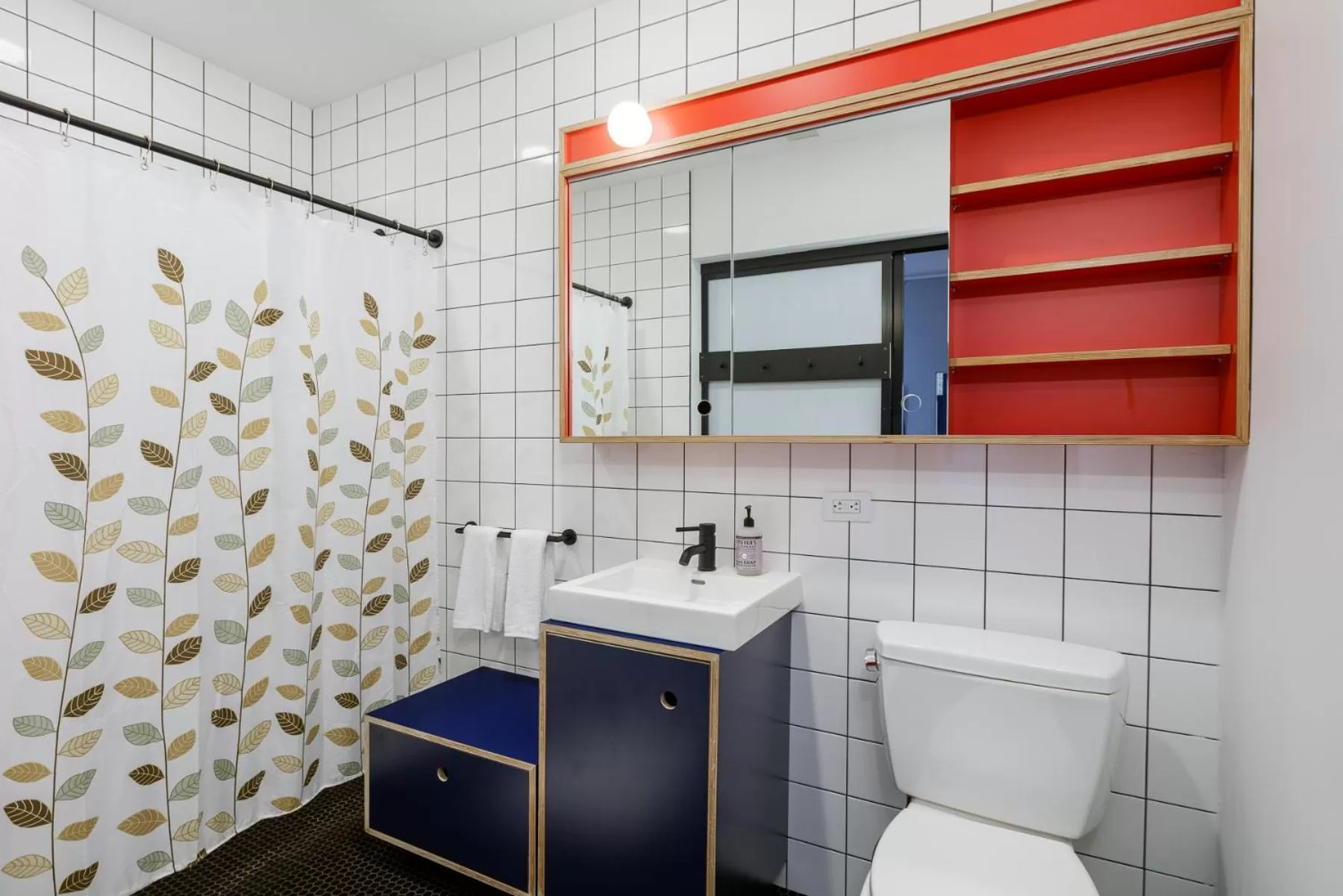 Bathroom in Placemakr Wall Street