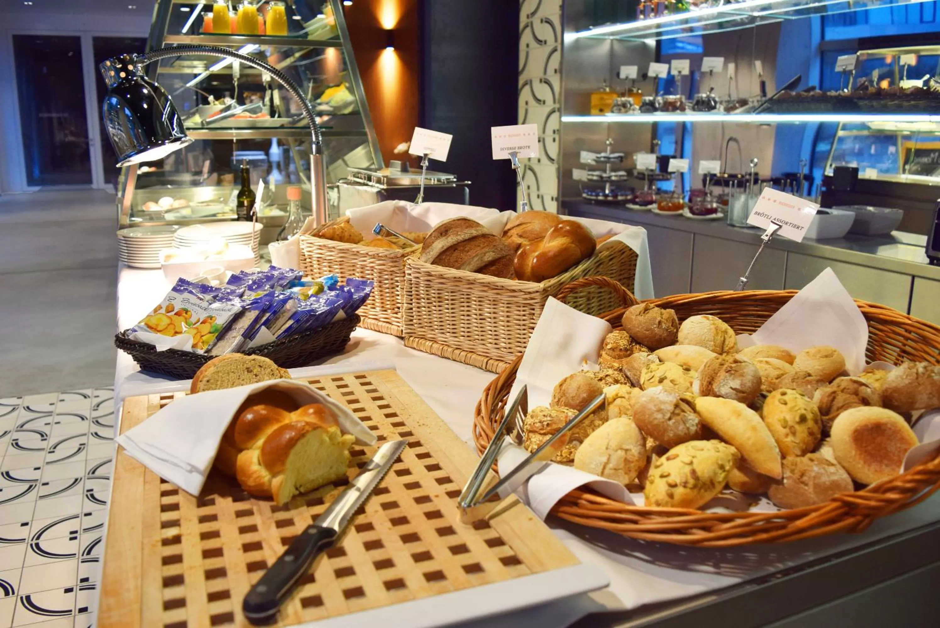 Food and drinks in Placid Hotel Design & Lifestyle Zurich