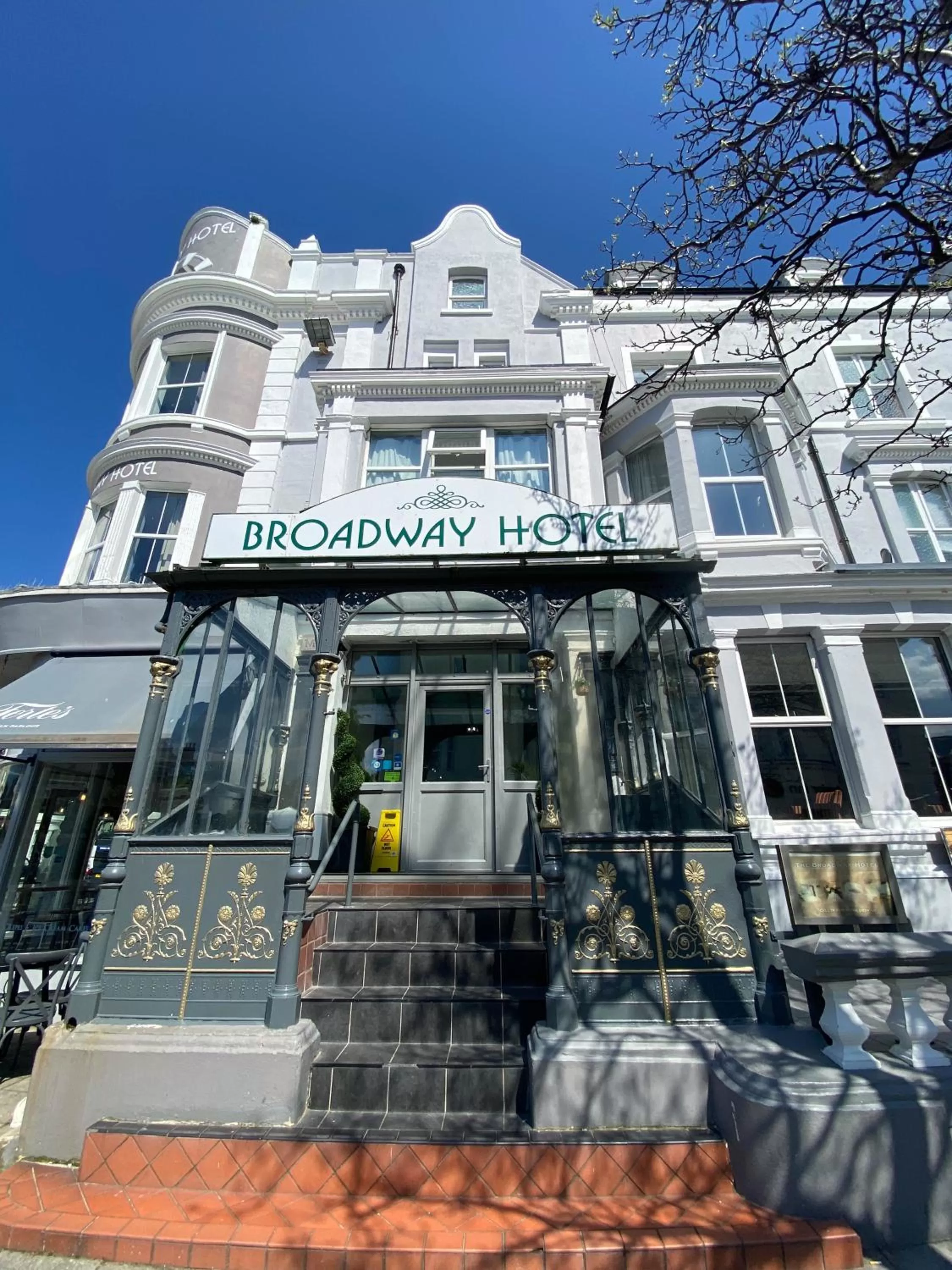 The Broadway Hotel