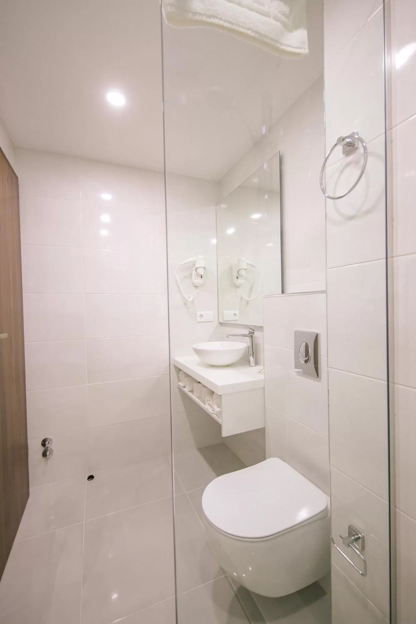 Bathroom in Orden Hotel