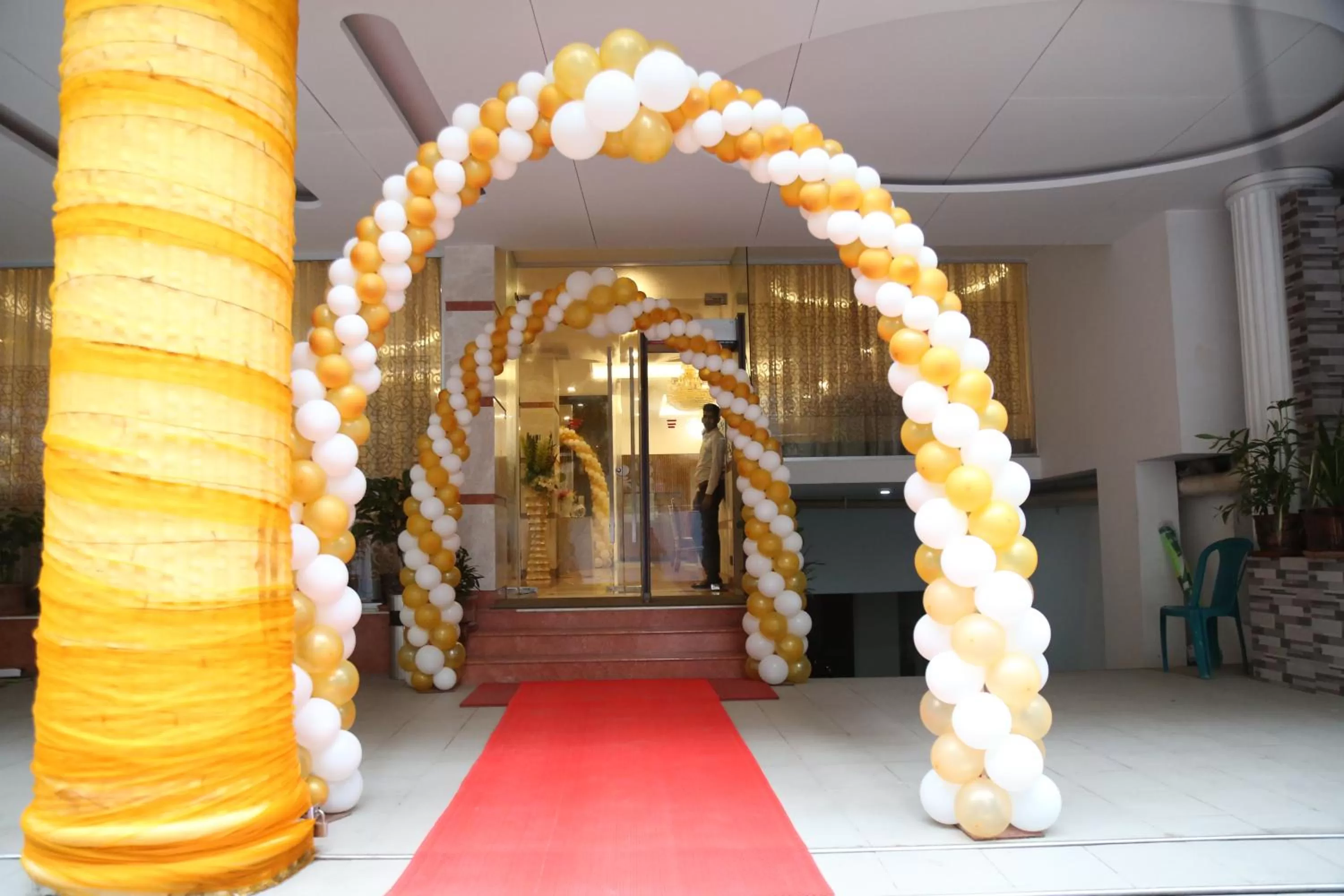 Facade/entrance in Marino Royal Hotel