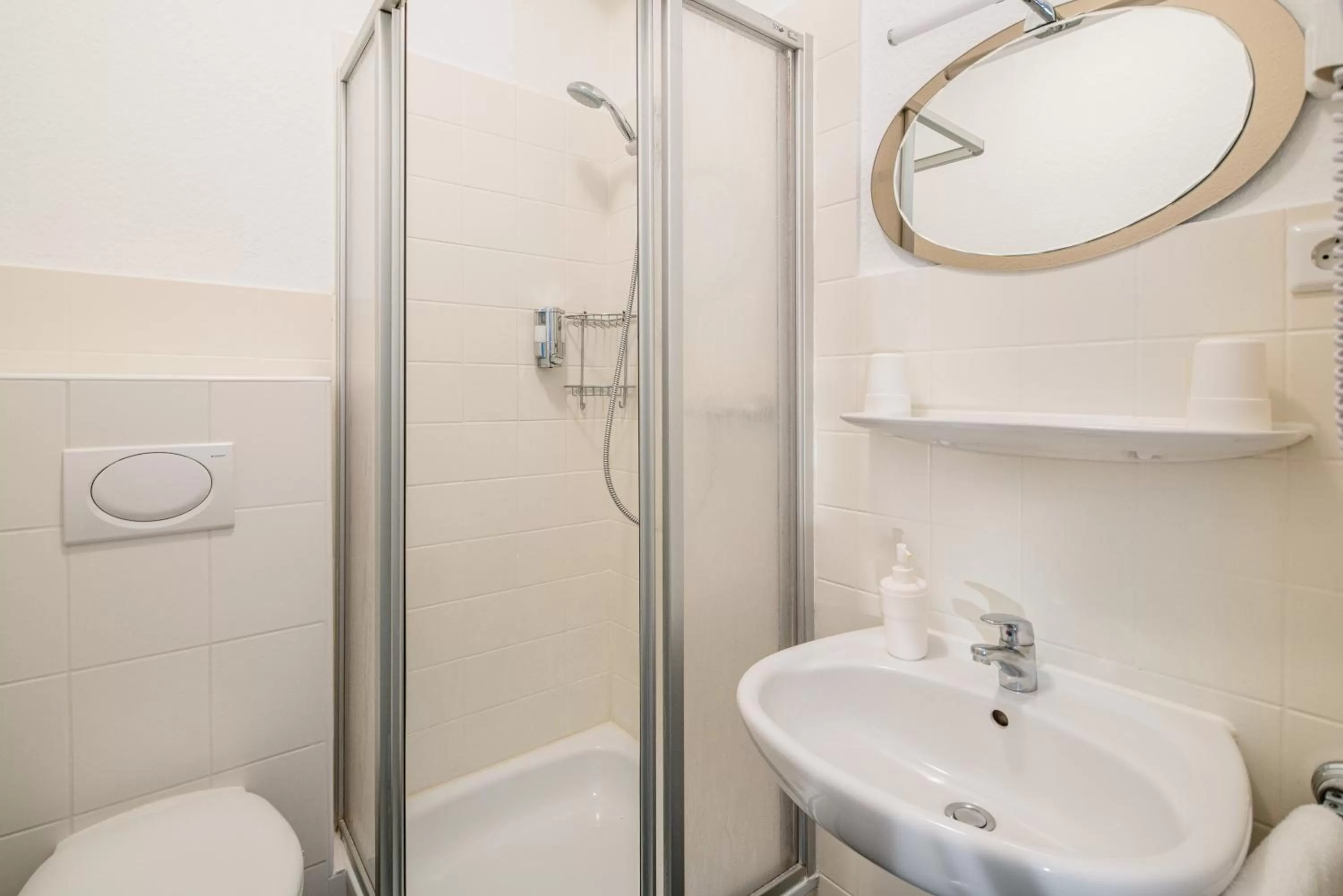 Bathroom in Hotel Hopener Wald ,Self Check In