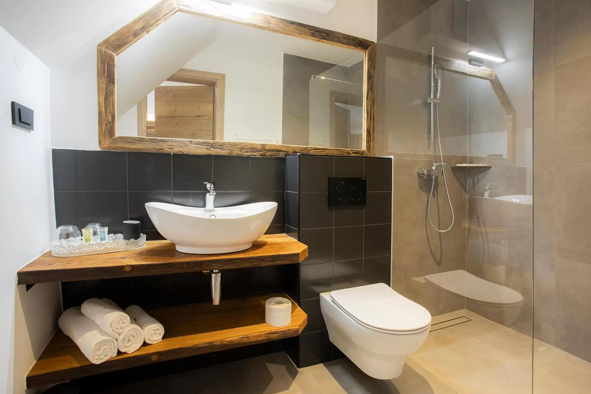 Bathroom in House Troha - Rooms & Apartments