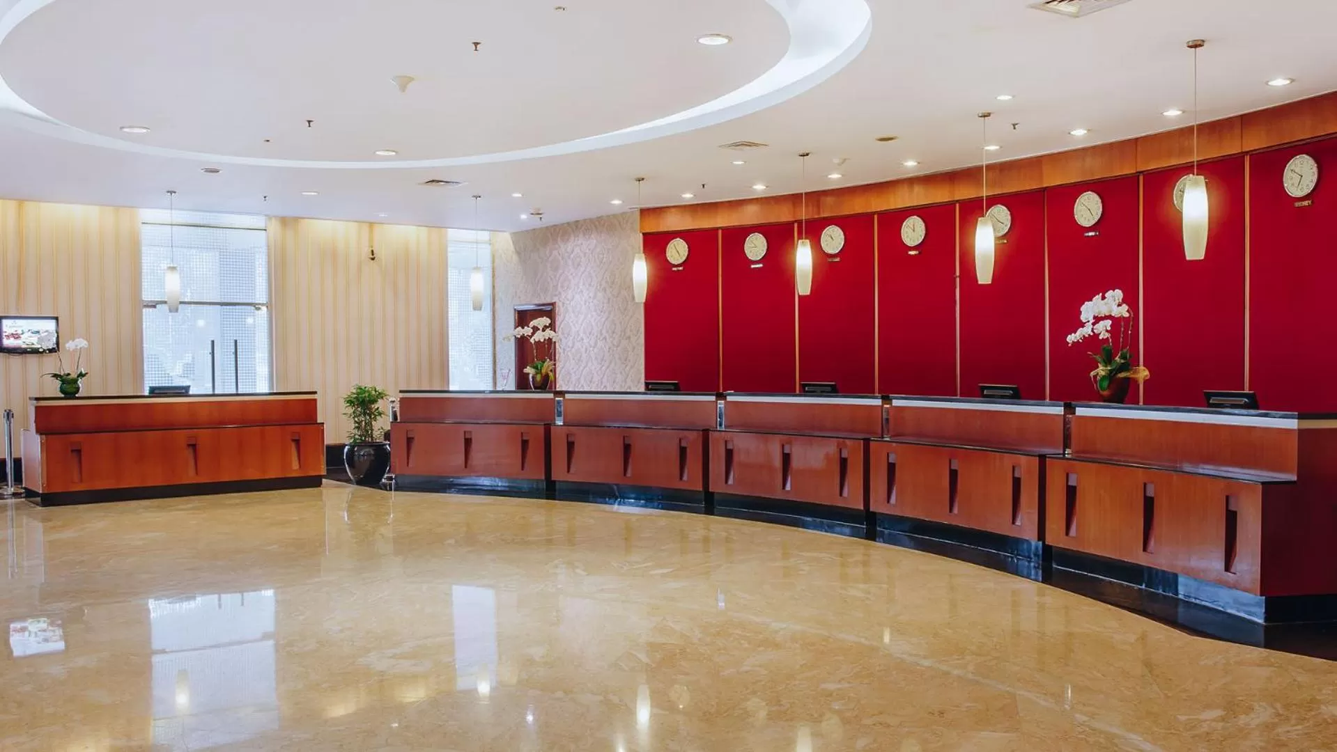Lobby or reception in Lumire Hotel & Convention Centre