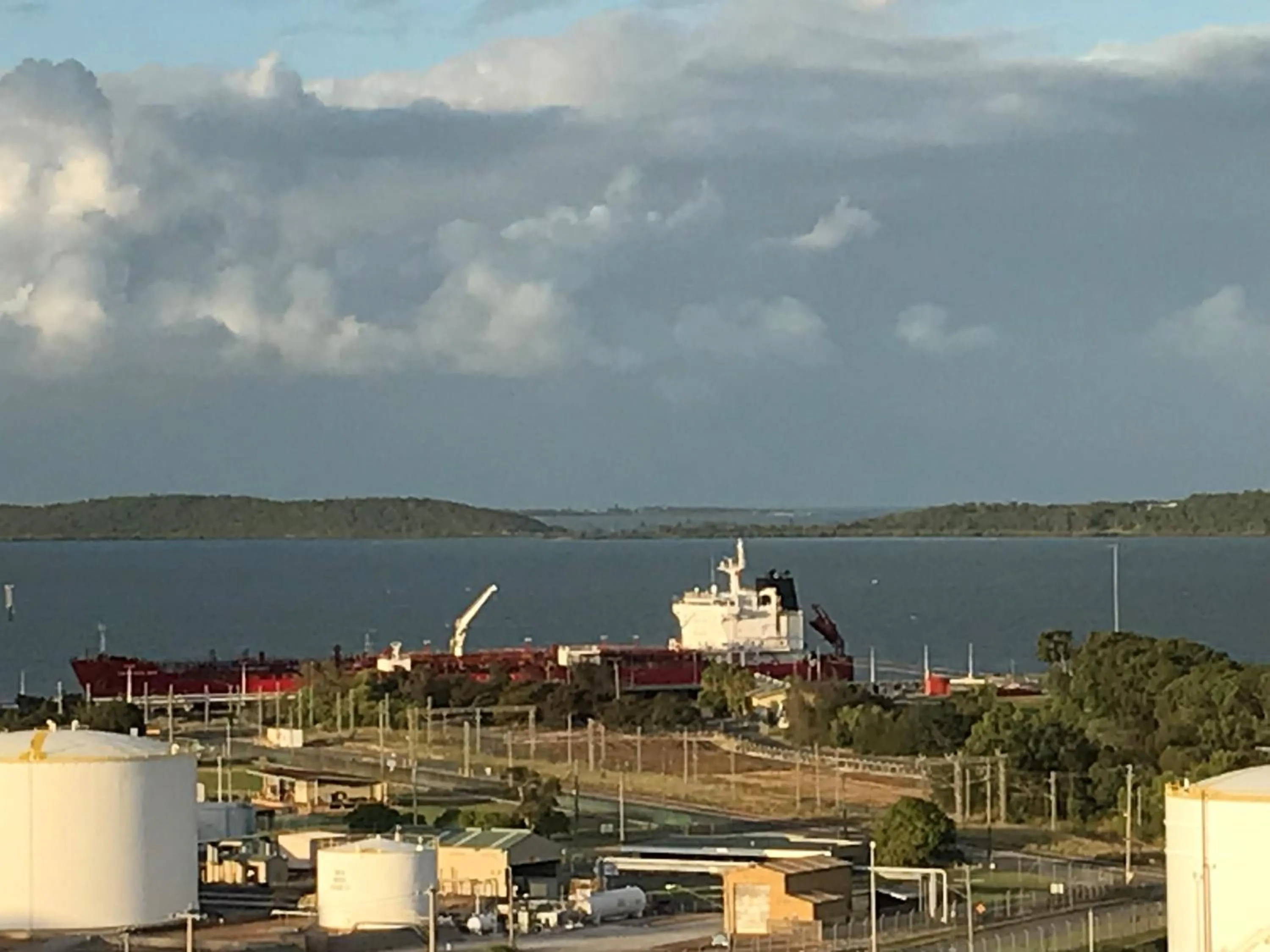 Balcony/Terrace in Metro Hotel & Apartments Gladstone