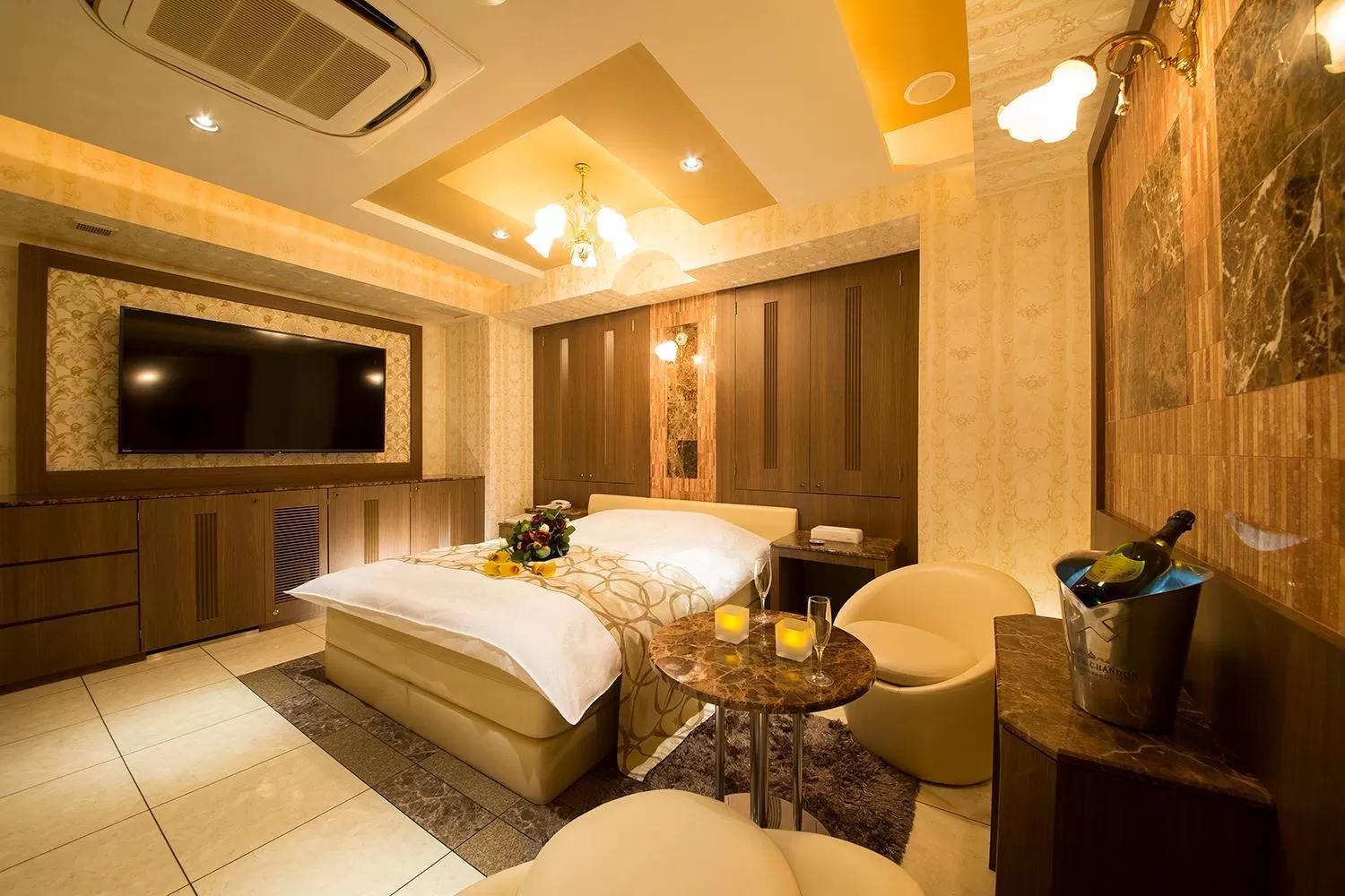 TV and multimedia, Bed in Lucky Sun