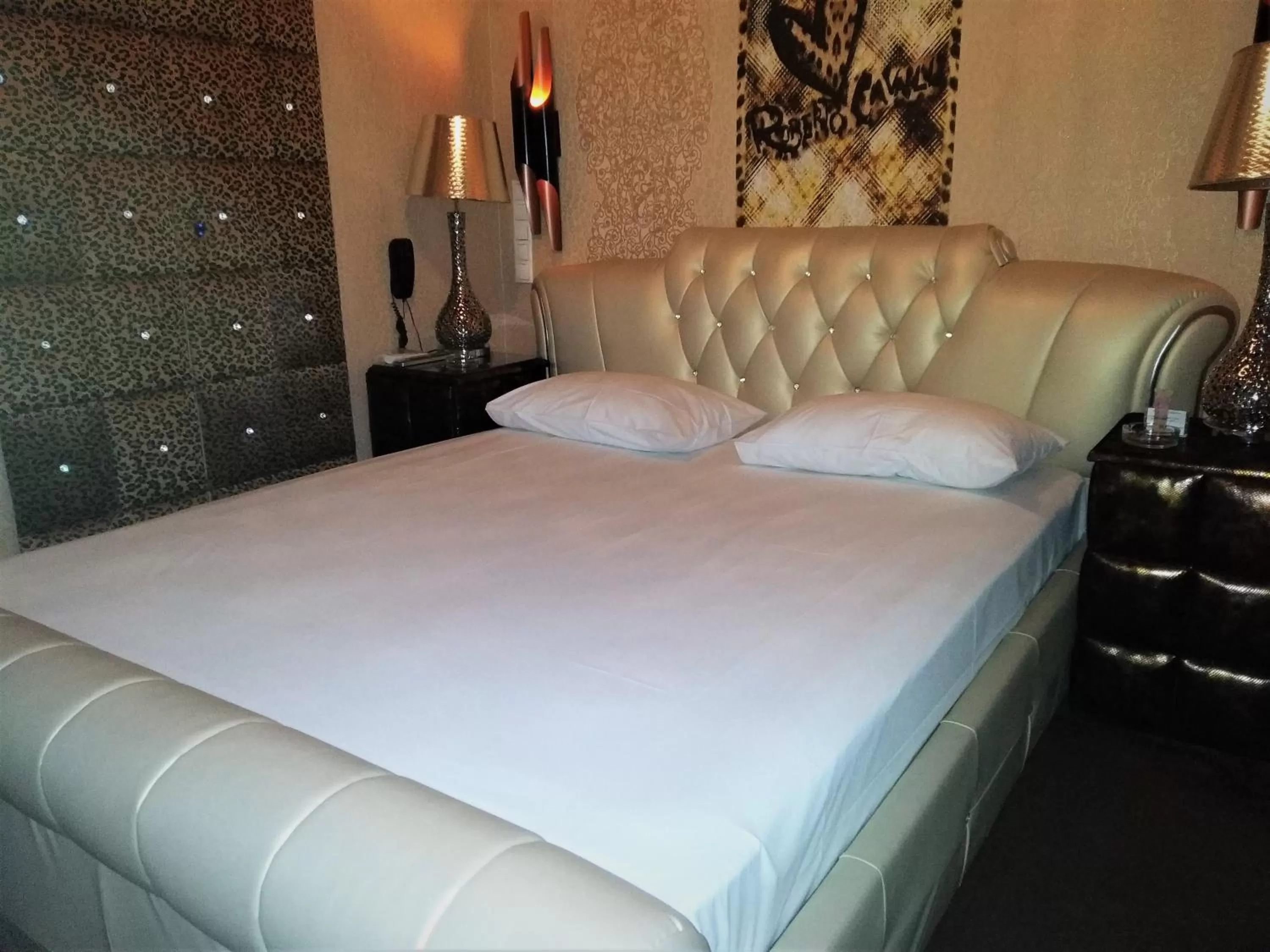 Bed in Lida Hotel