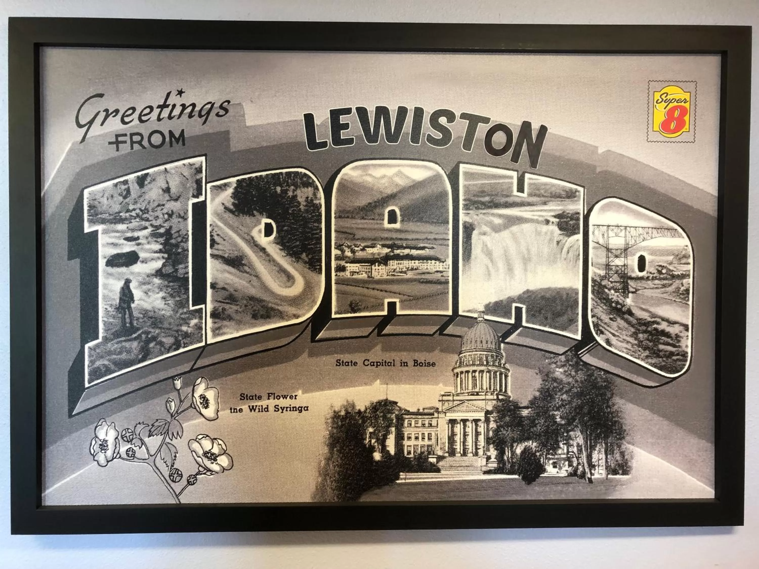 Lobby or reception in Super 8 by Wyndham Lewiston